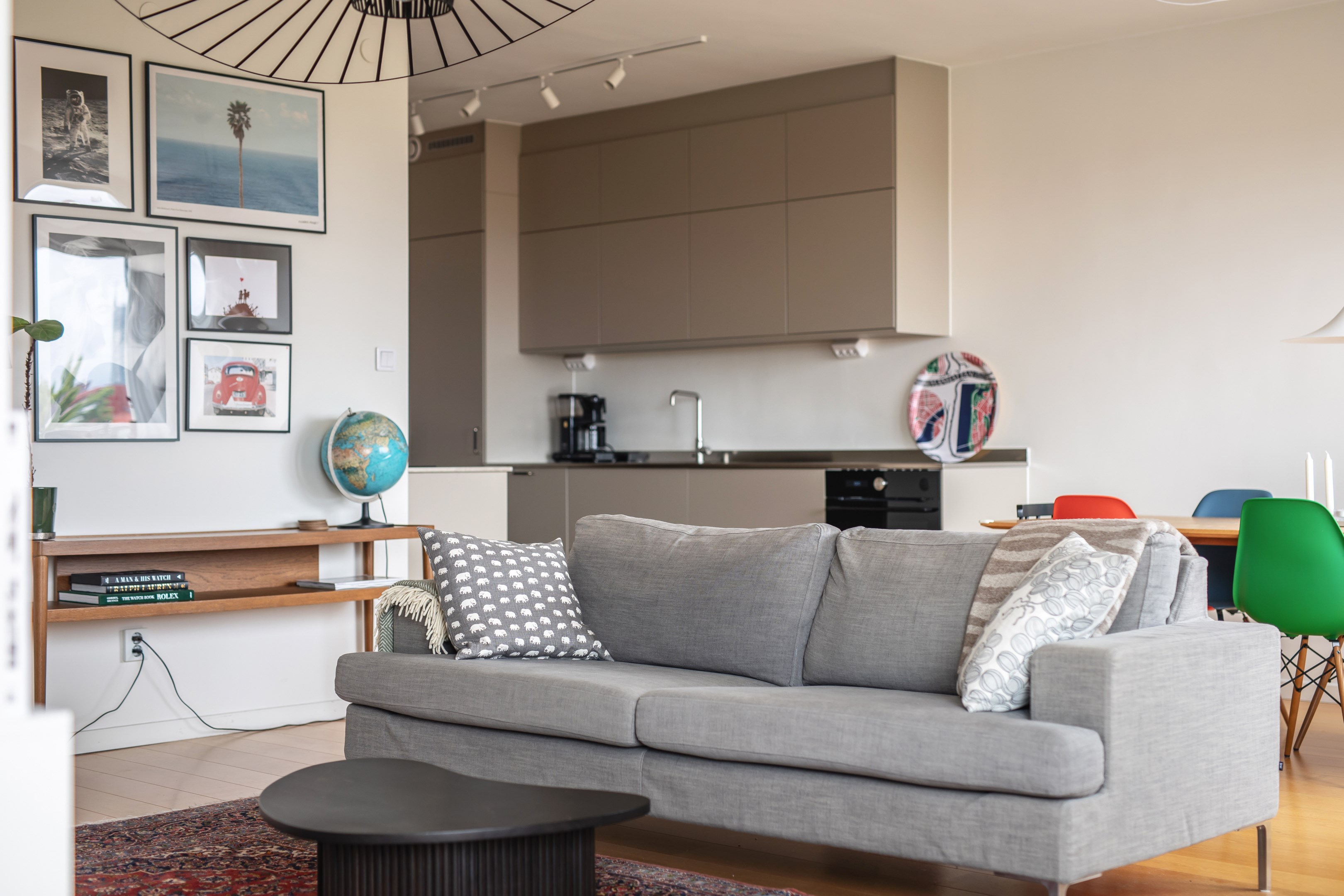 Bostadsbild från Strålgatan 8, Till salu i Lilla Essingen, Stockholm