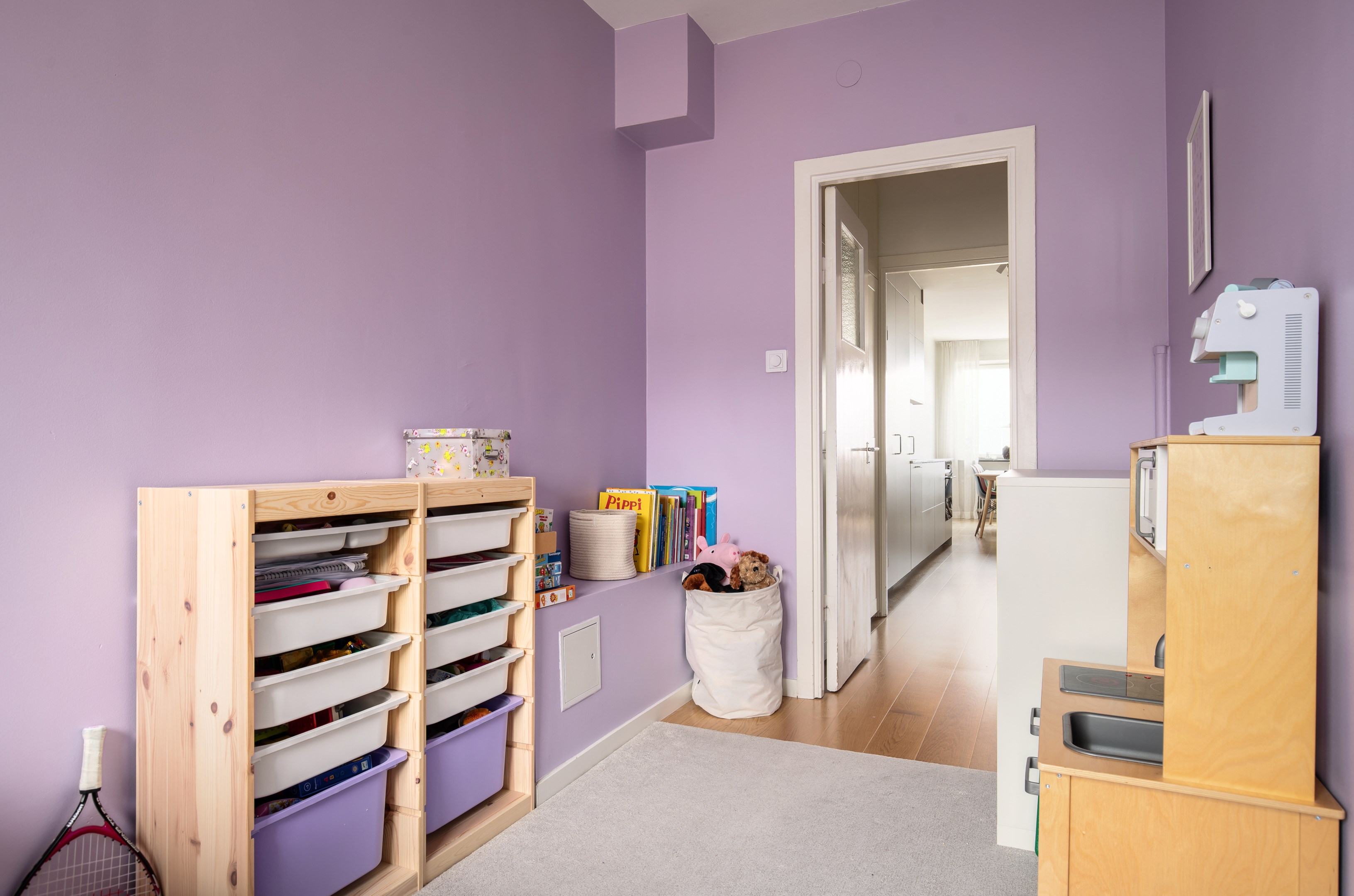Bostadsbild från Strålgatan 8, Till salu i Lilla Essingen, Stockholm