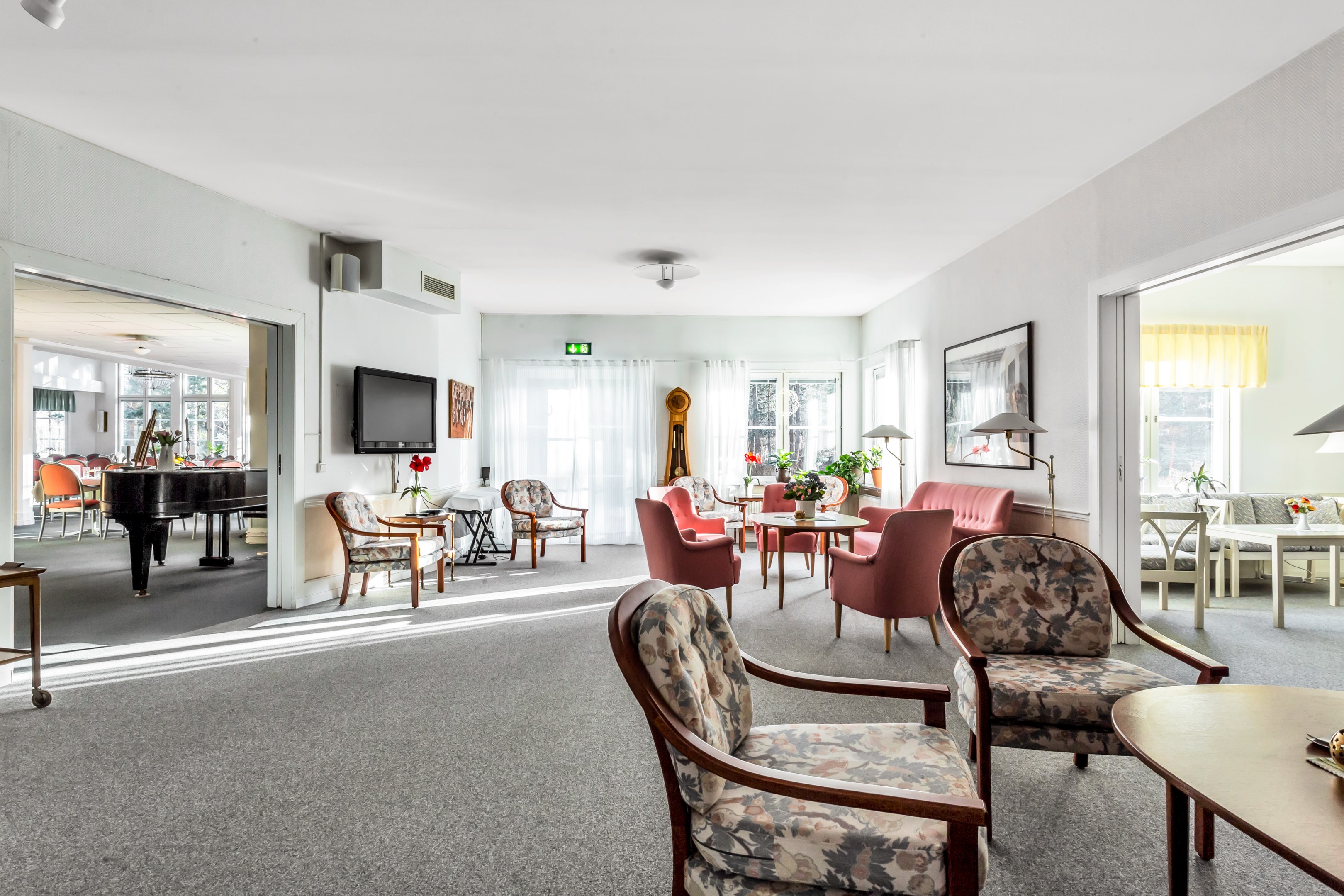 Bostadsbild från Stenbrohultsvägen 107, Till salu i Sävja, Uppsala