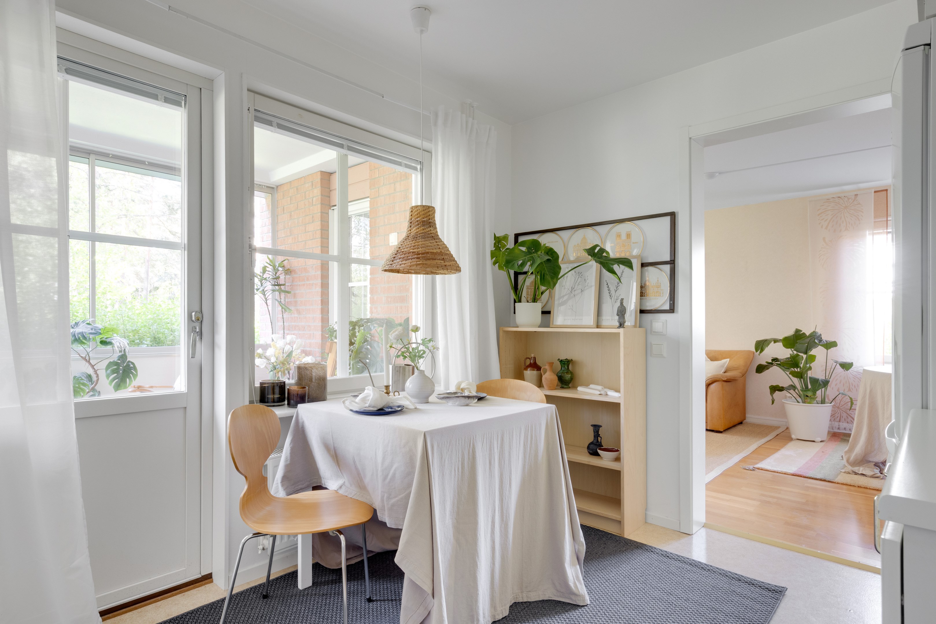 Bostadsbild från Stenbrohultsvägen 107, Till salu i Sävja, Uppsala