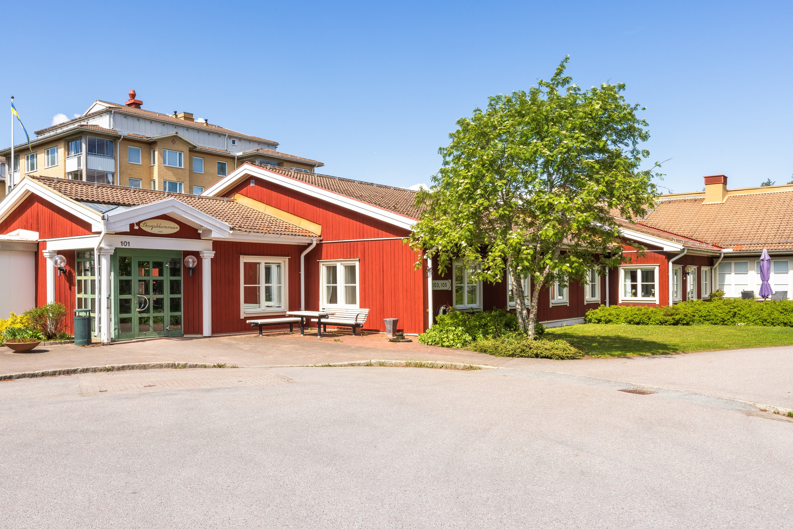 Bostadsbild från Stenbrohultsvägen 107, Till salu i Sävja, Uppsala