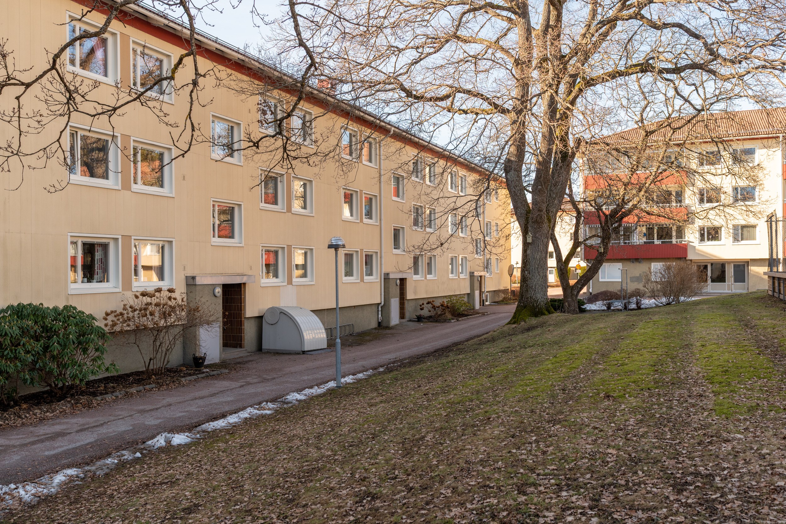 Bostadsbild från Kaserngatan 31, Till salu i Viksäng, Västerås