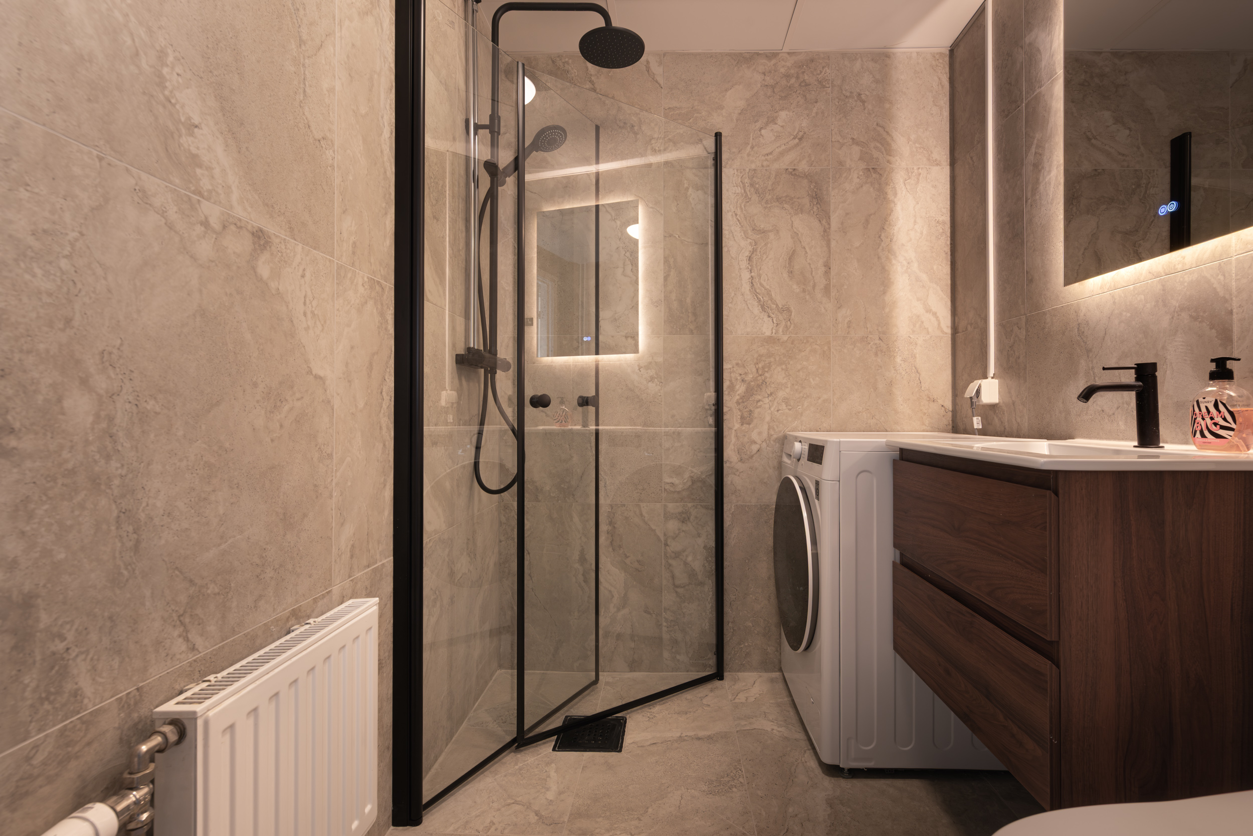 Bostadsbild från Kaserngatan 31, Till salu i Viksäng, Västerås