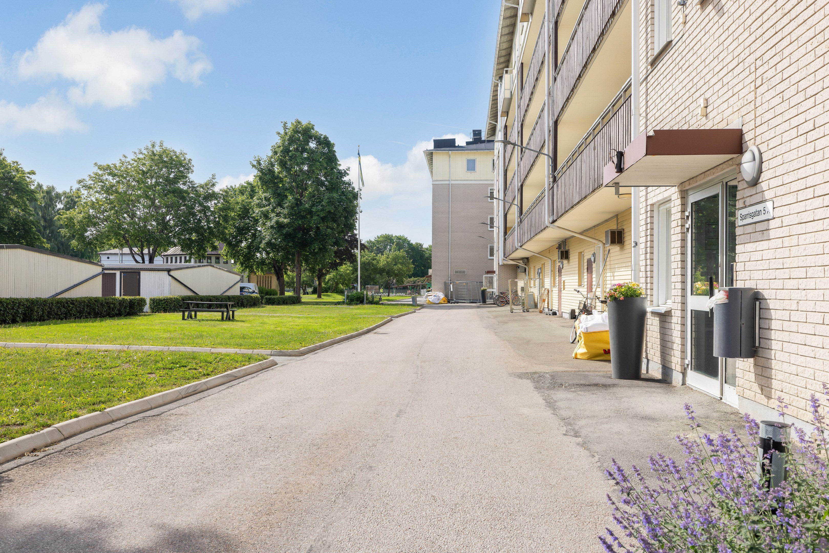 Bostadsbild från Sparrisgatan 5A, Kommande i Årsta, Uppsala