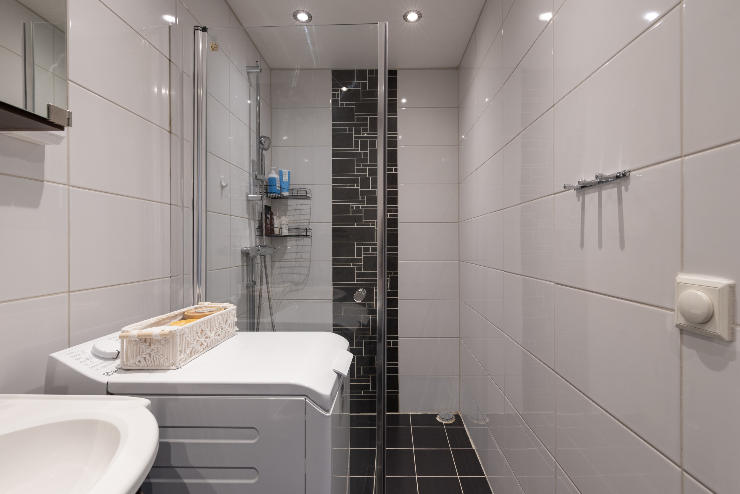 Bostadsbild från Norra Skjutbanegatan 12F, Till salu i Haga, Västerås
