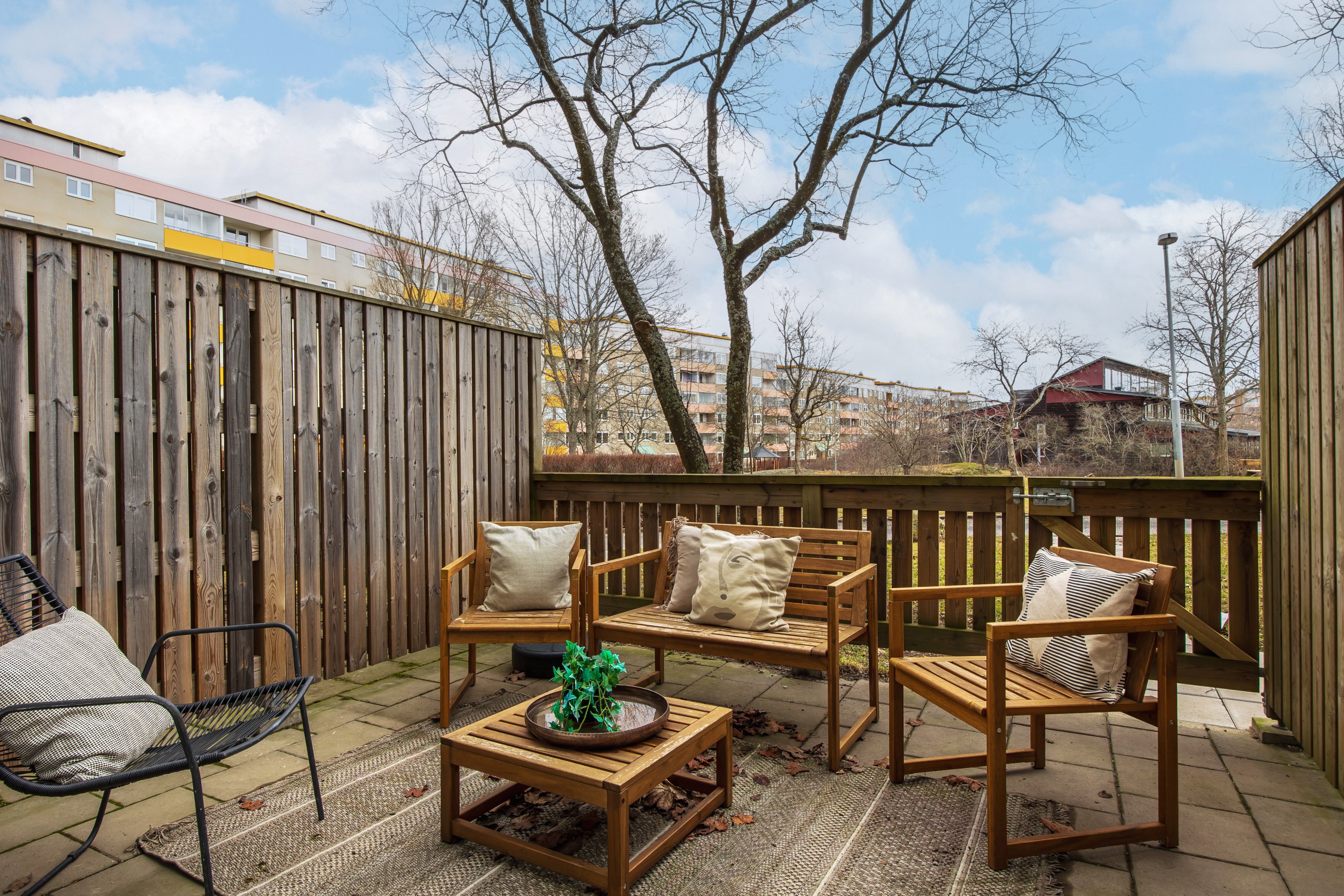 Bostadsbild från Henriksdalsringen 47C, Till salu i Henriksdalsberget, Nacka