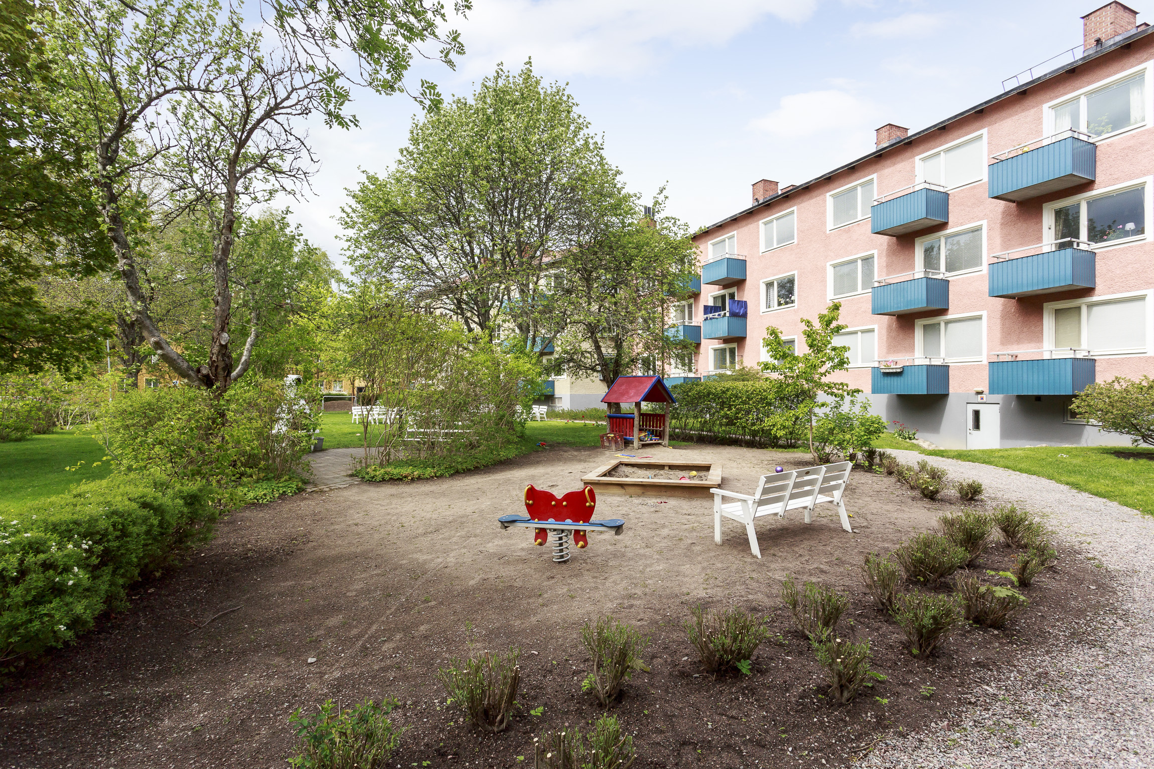 Bostadsbild från Svartbäcksgatan 96A, Såld i Tunabackar, Uppsala
