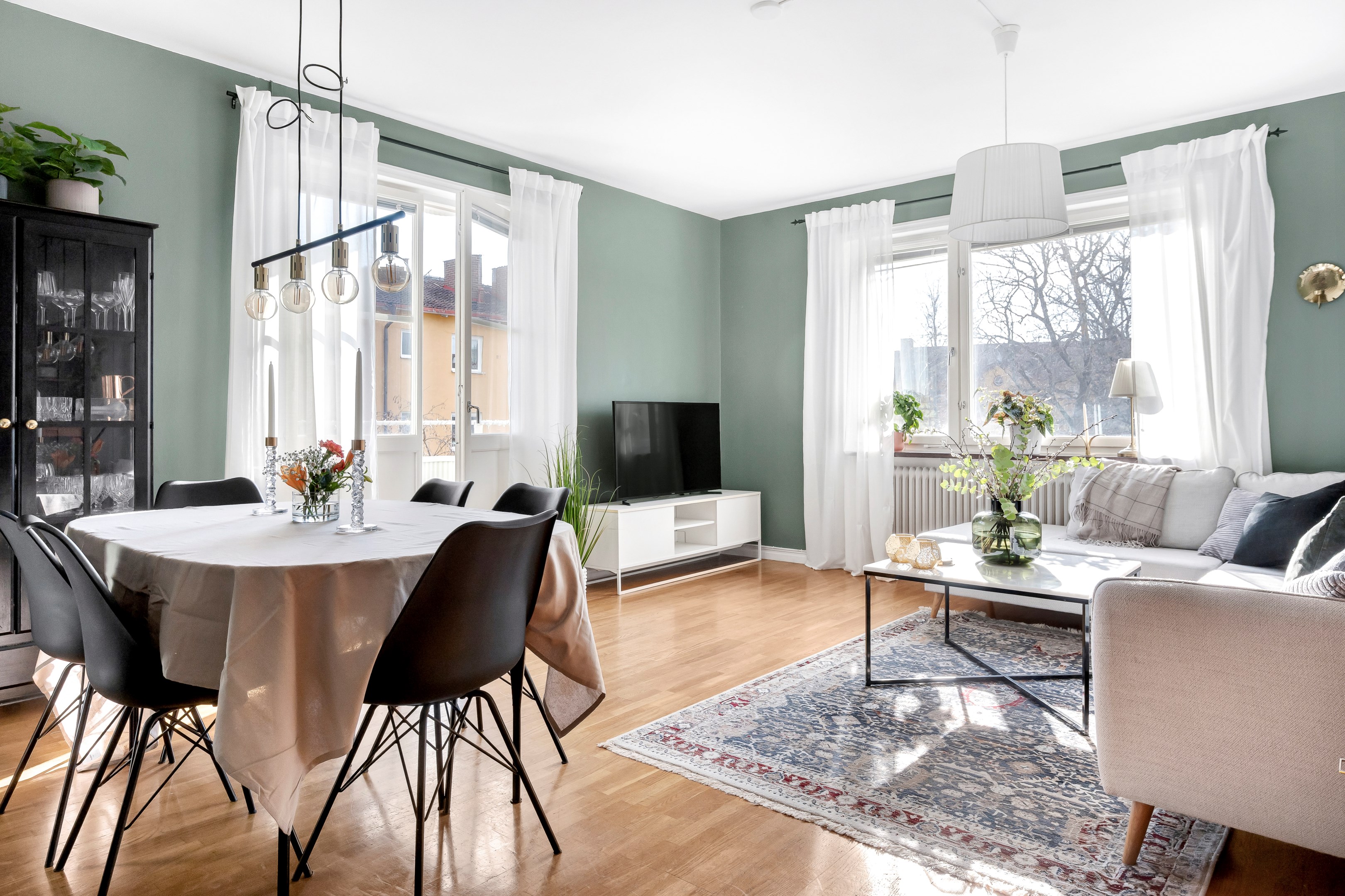 Bostadsbild från Svartbäcksgatan 96A, Såld i Tunabackar, Uppsala