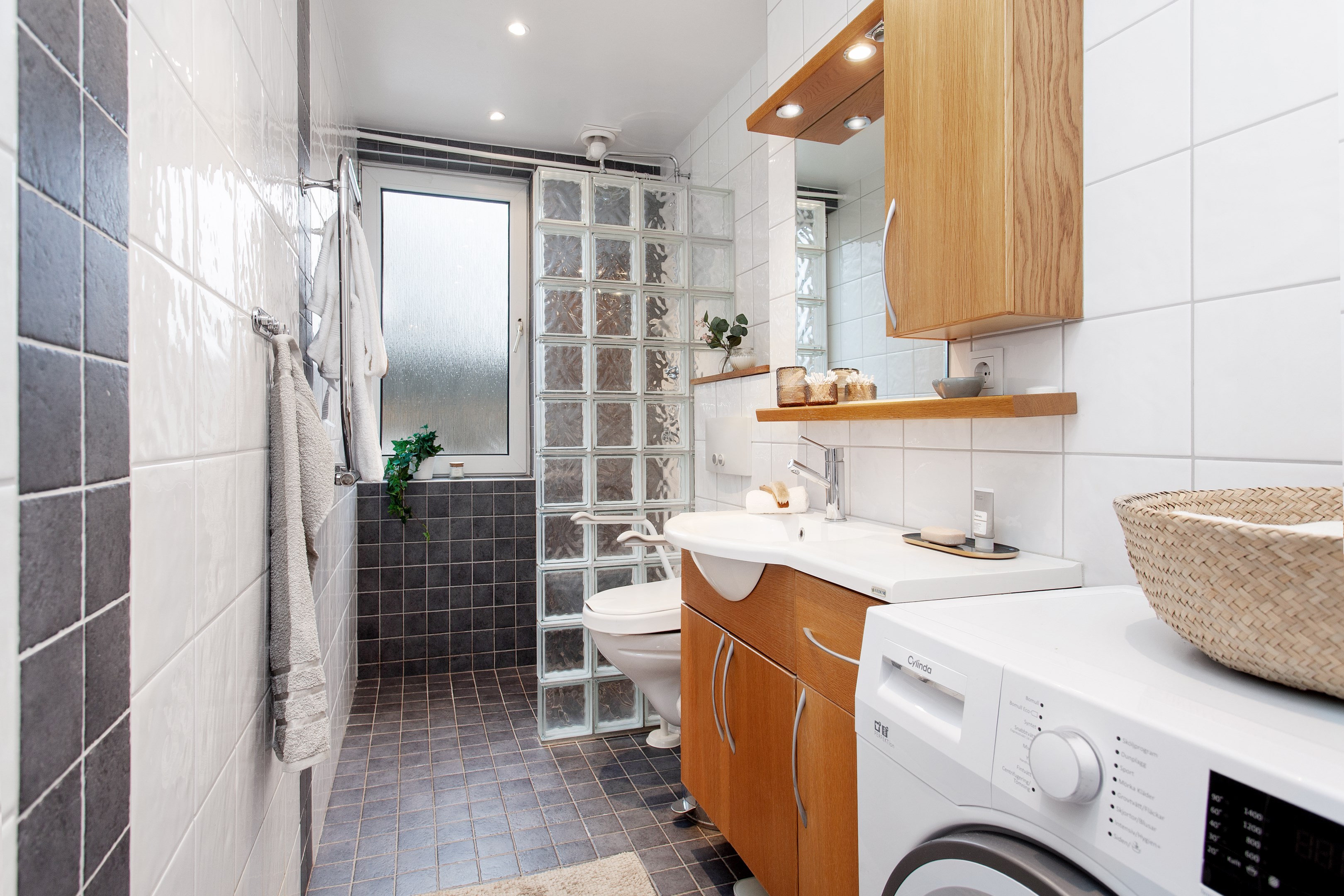 Bostadsbild från Spångavägen 41, Till salu i Bromma - Riksby, Stockholm