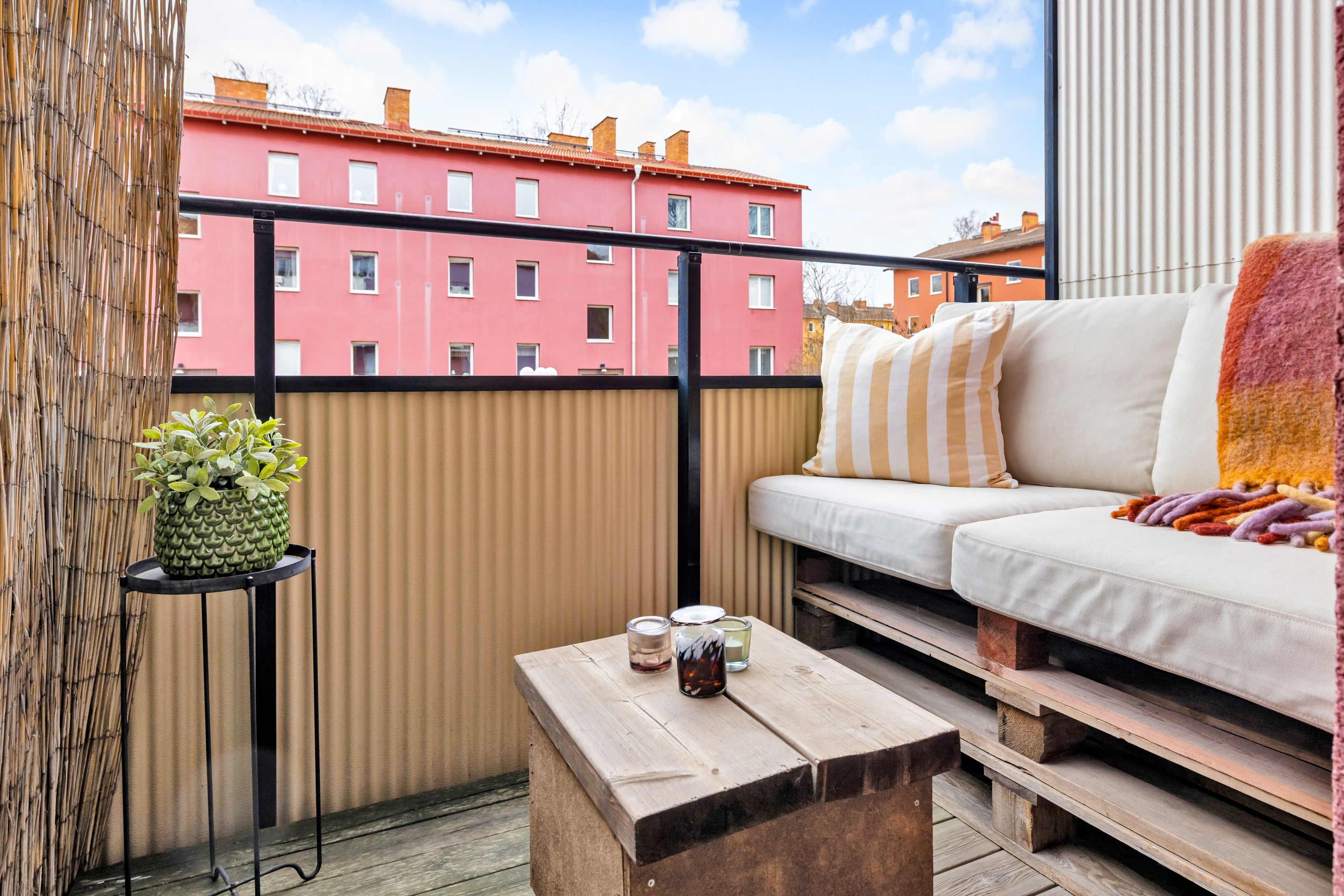 Bostadsbild från Swedenborgsgatan 34B, Såld i Svartbäcken, Uppsala