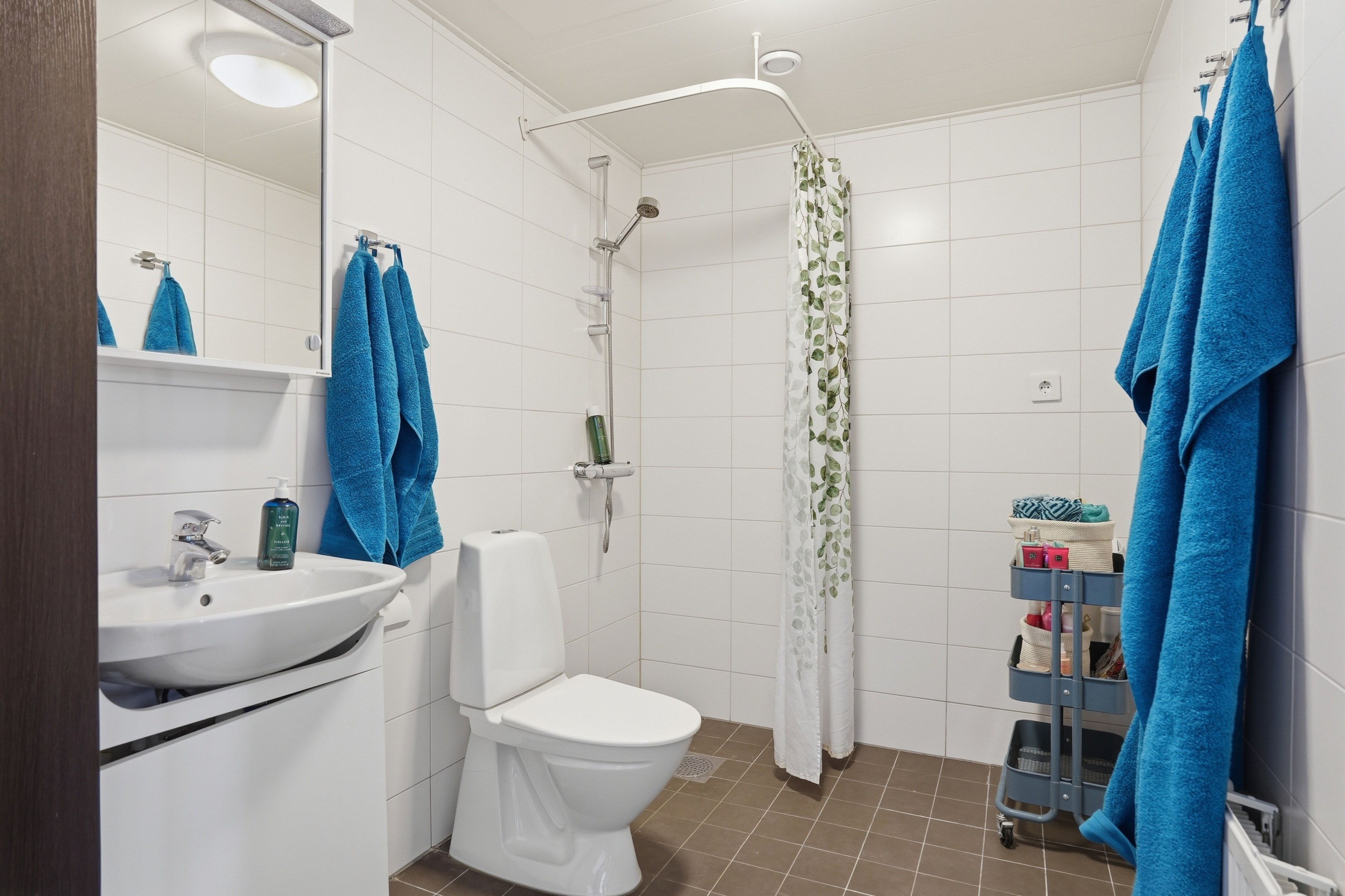 Bostadsbild från Bernadottestigen 1B, Såld i Valsätra, Uppsala