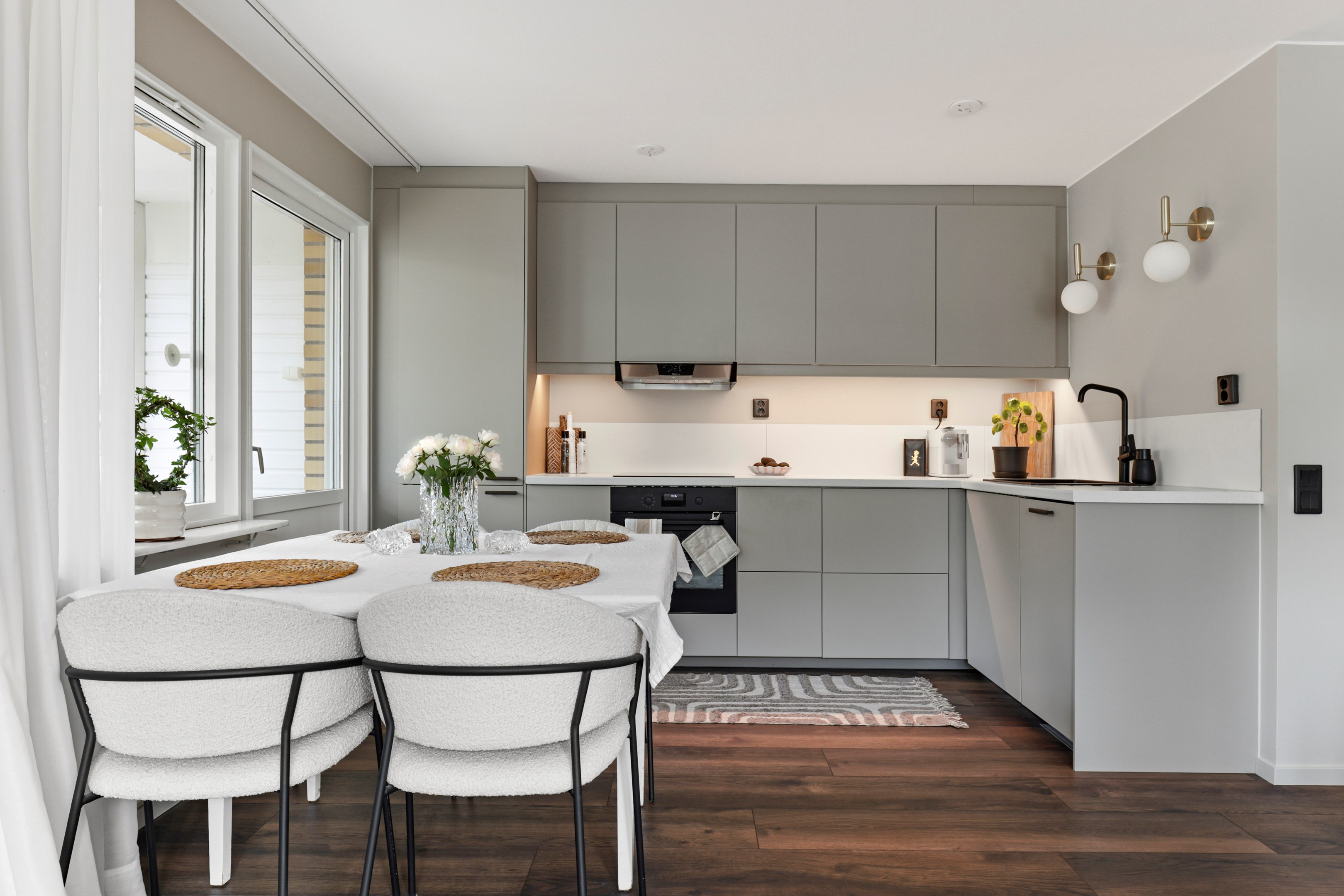 Bostadsbild från Albertinas väg 51, Kommande i Alunda, Östhammar