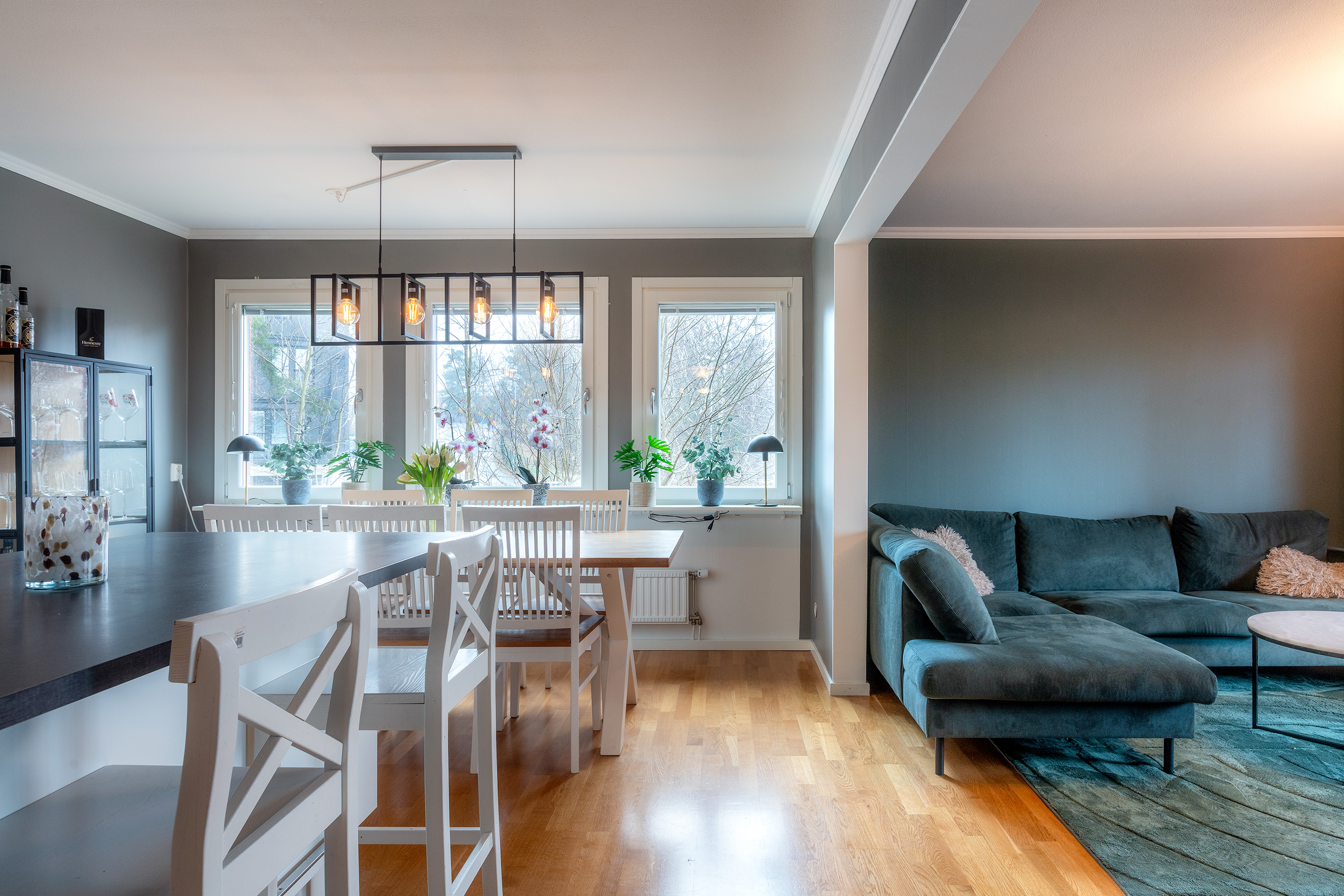 Bostadsbild från Solskensvägen 19, Till salu i Östra Tullingeberg, Botkyrka