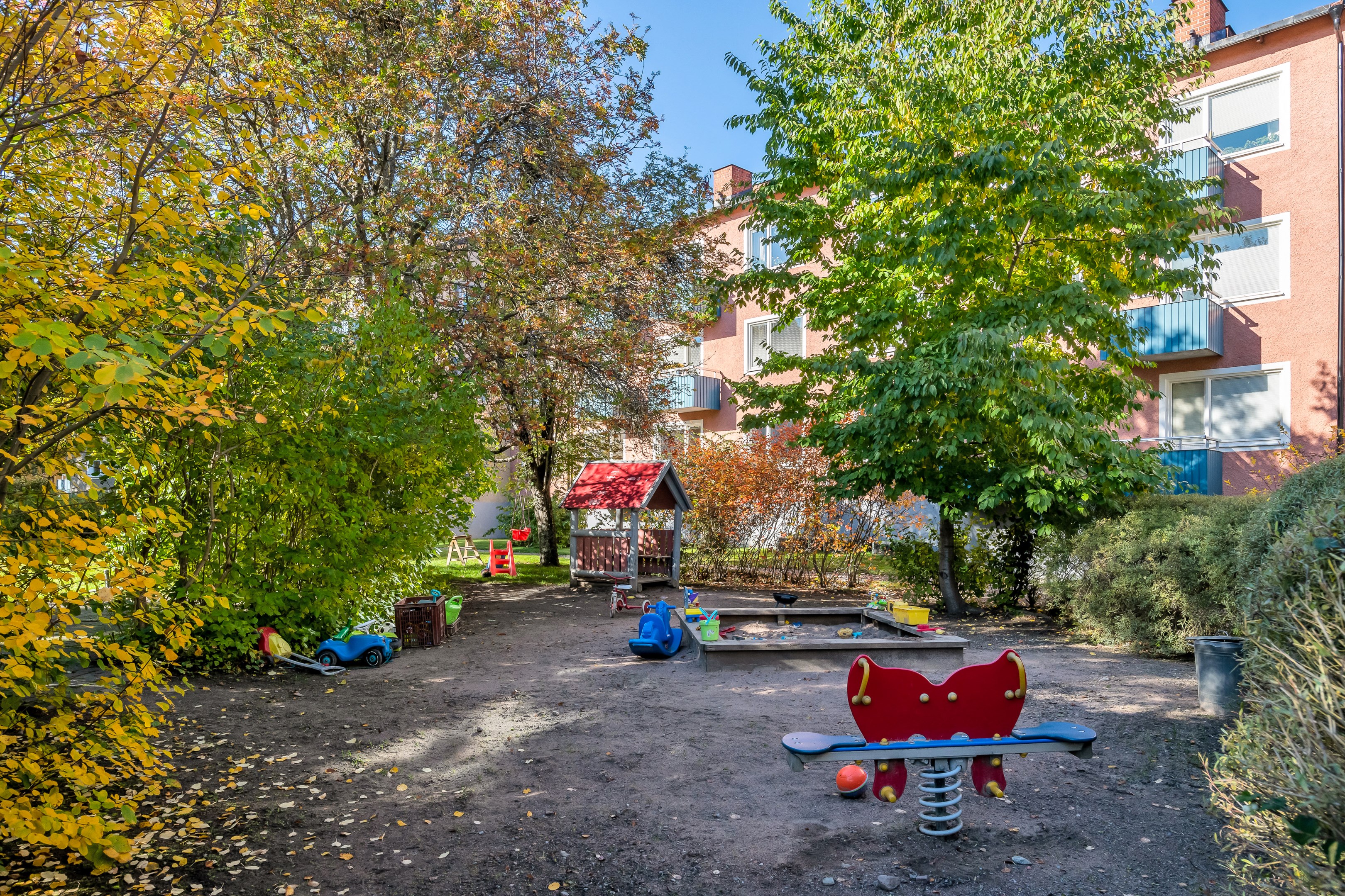 Bostadsbild från Svartbäcksgatan 96A, Till salu i Tunabackar, Uppsala