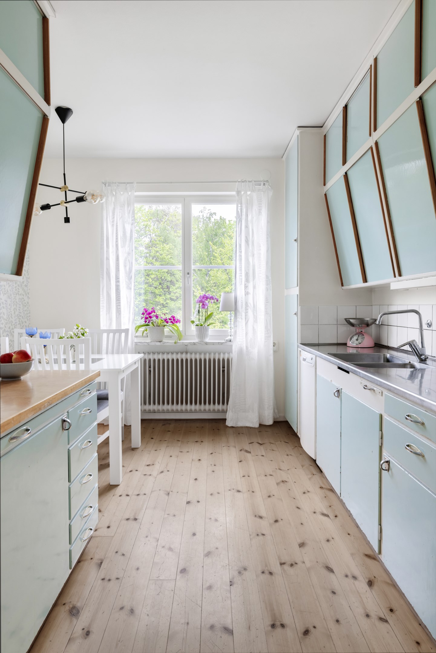 Bostadsbild från Svartbäcksgatan 96A, Till salu i Tunabackar, Uppsala