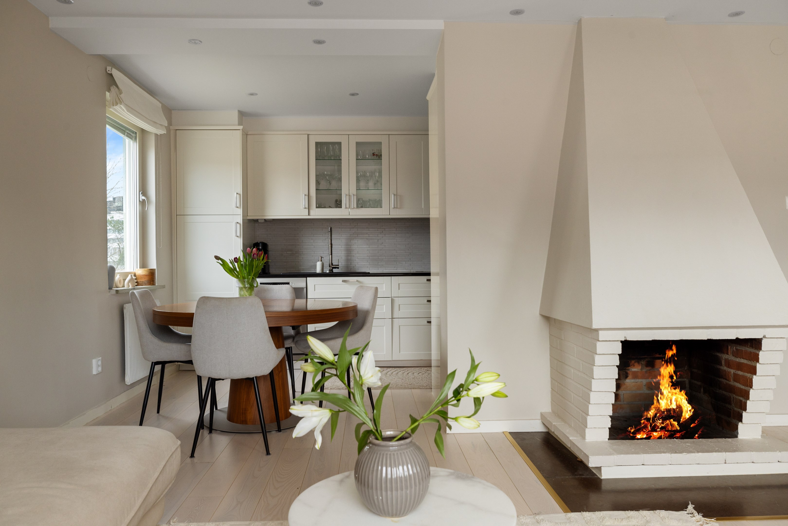 Bostadsbild från Råsundavägen 68, Till salu i Råsunda, Solna