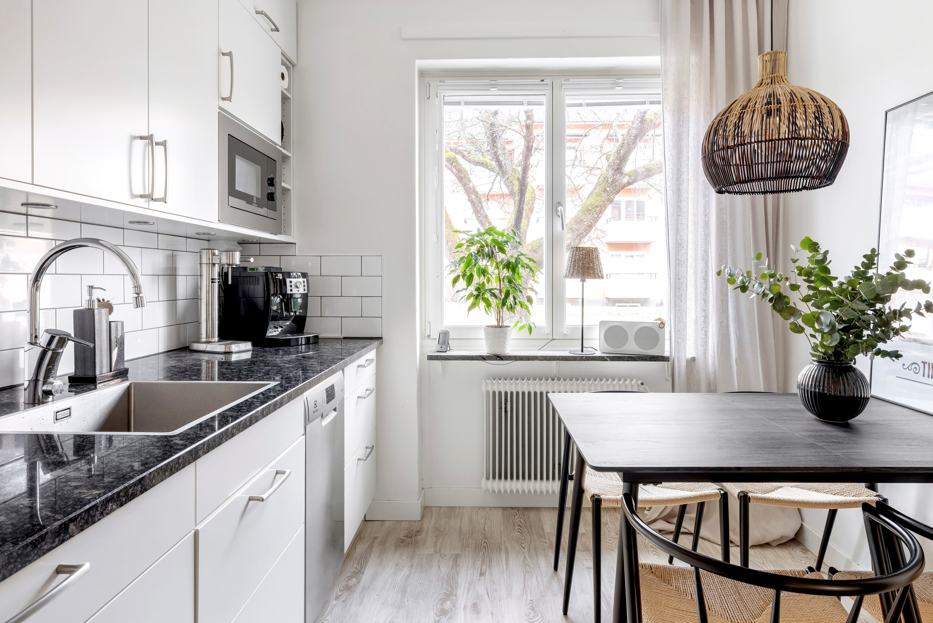 Bostadsbild från Svartbäcksgatan 103B, Såld i Svartbäcken, Uppsala
