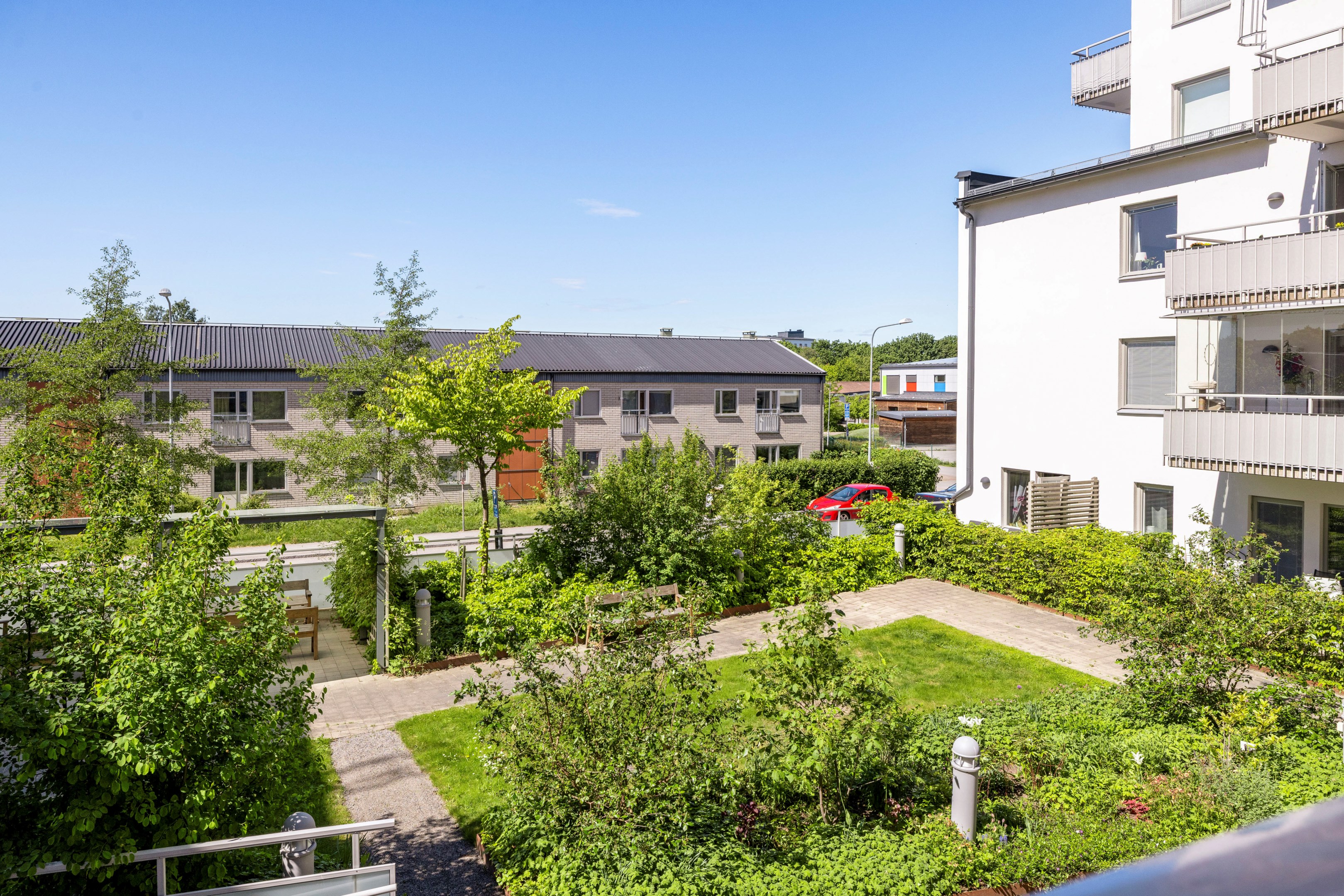 Bostadsbild från Råbyvägen 44, Till salu i Kapellgärdet, Uppsala