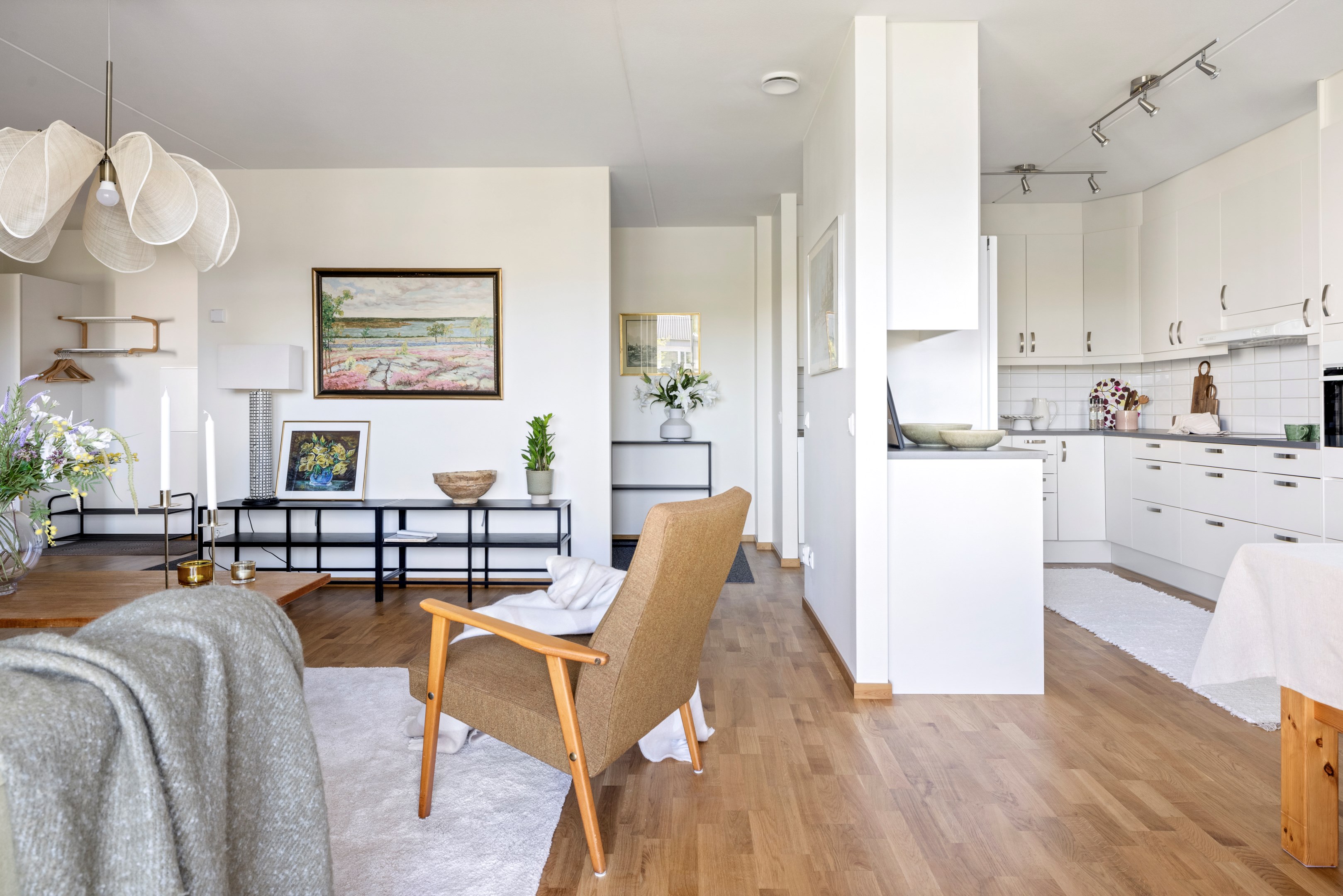 Bostadsbild från Råbyvägen 44, Till salu i Kapellgärdet, Uppsala