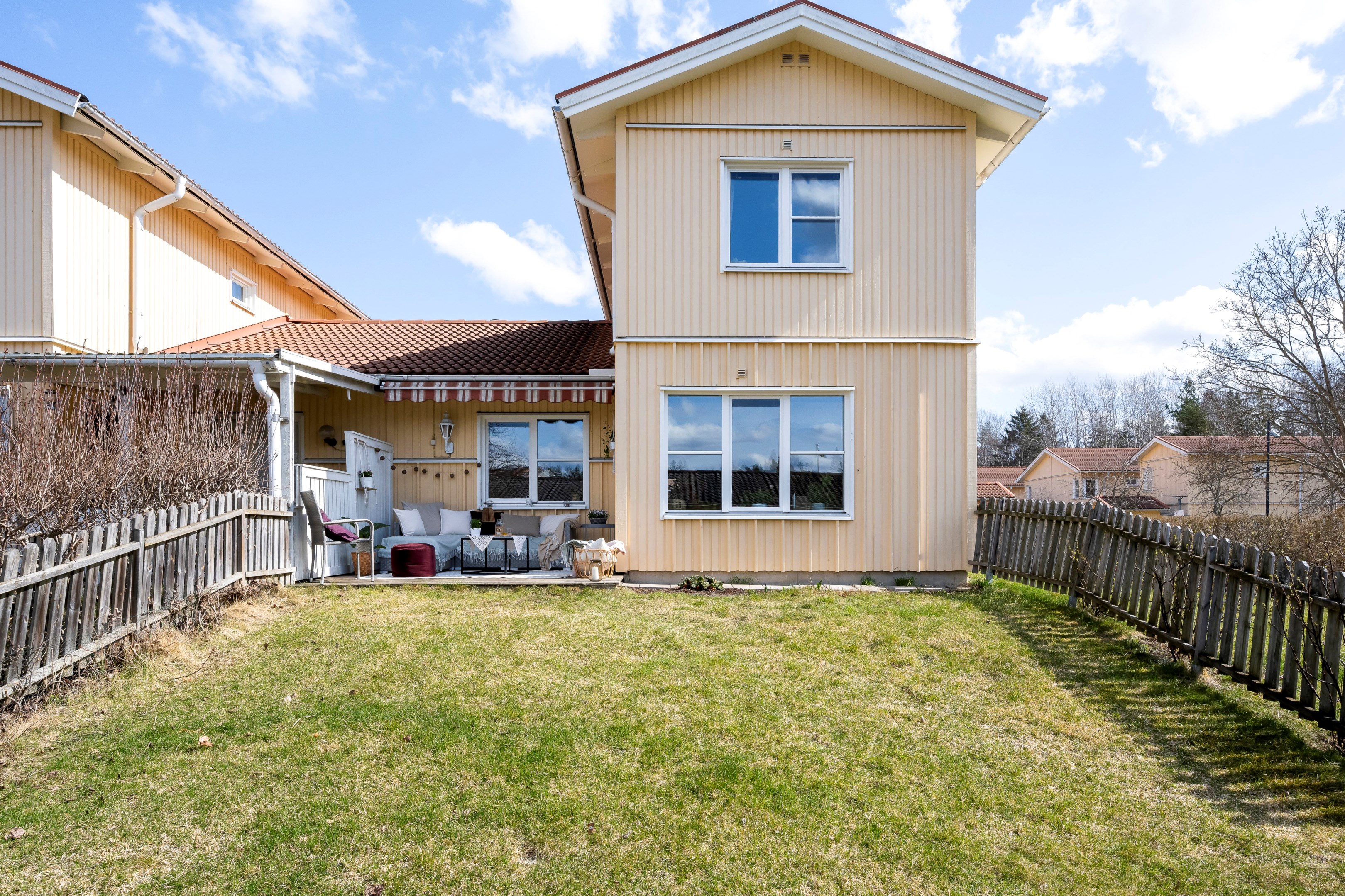 Bostadsbild från Stenrösvägen 97, Till salu i Stenhagen, Uppsala