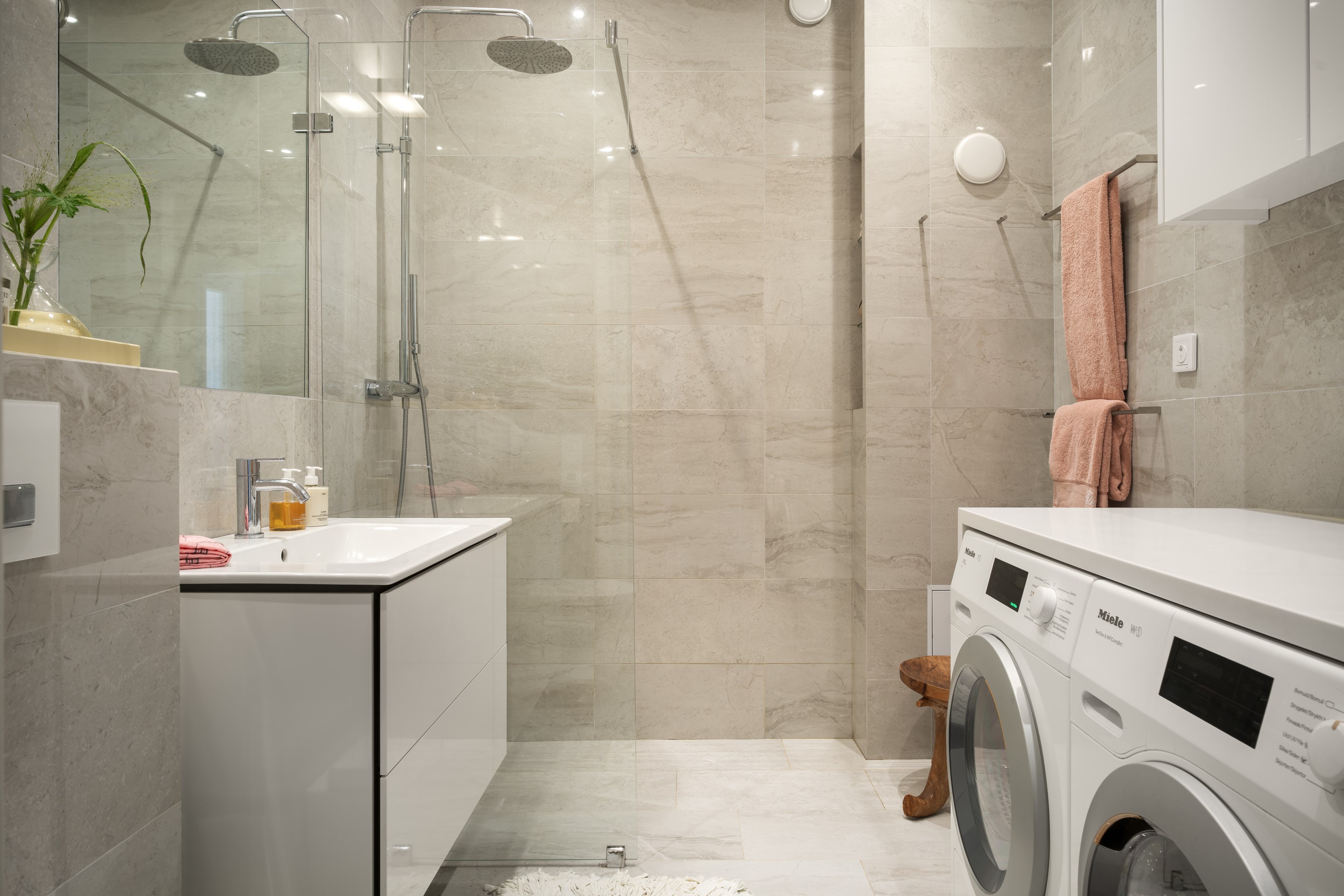 Bostadsbild från Birger Jarlsgatan 38, Kommande i Östermalm, Stockholm