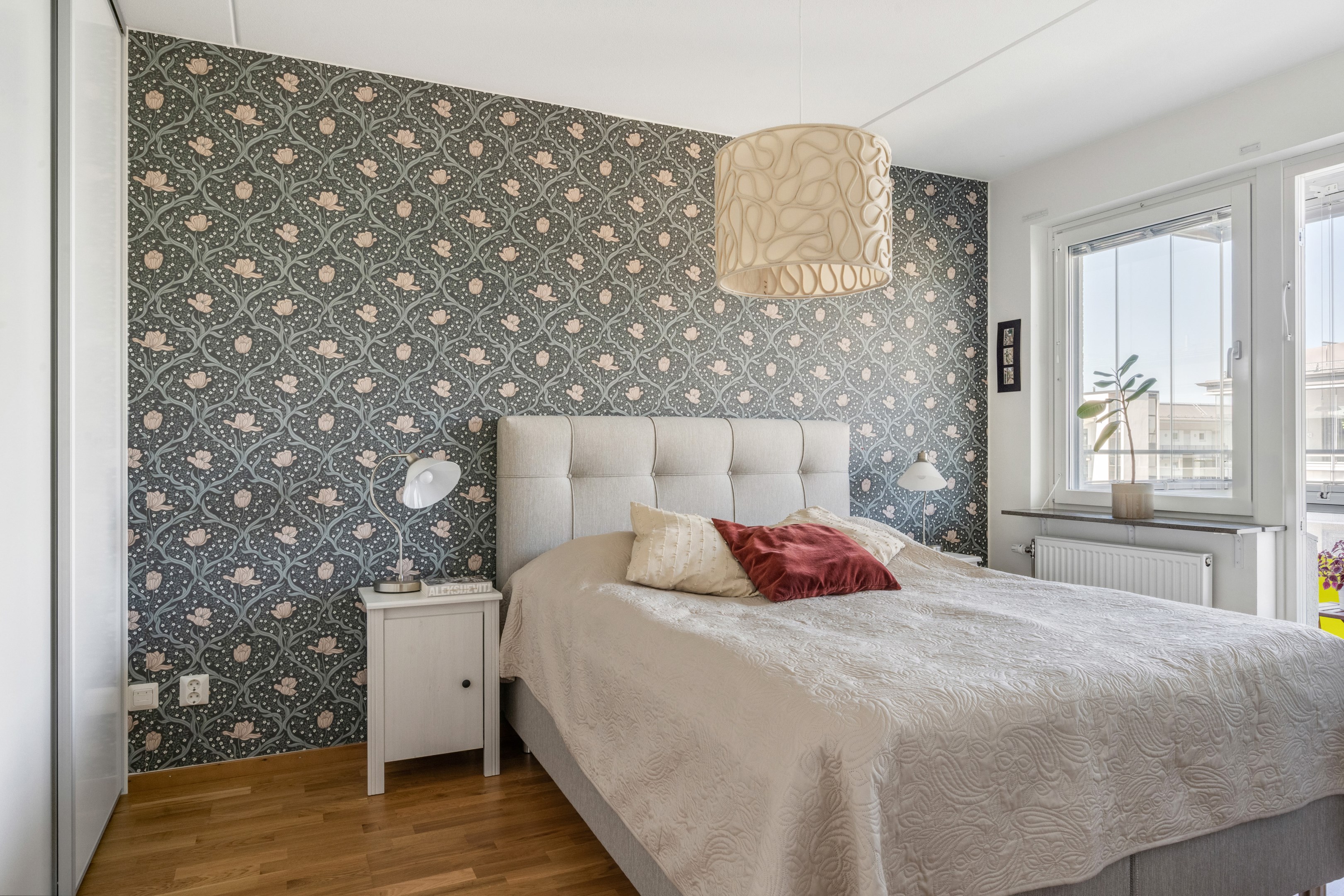 Bostadsbild från Solskensgatan 11, Till salu i Gränby, Uppsala