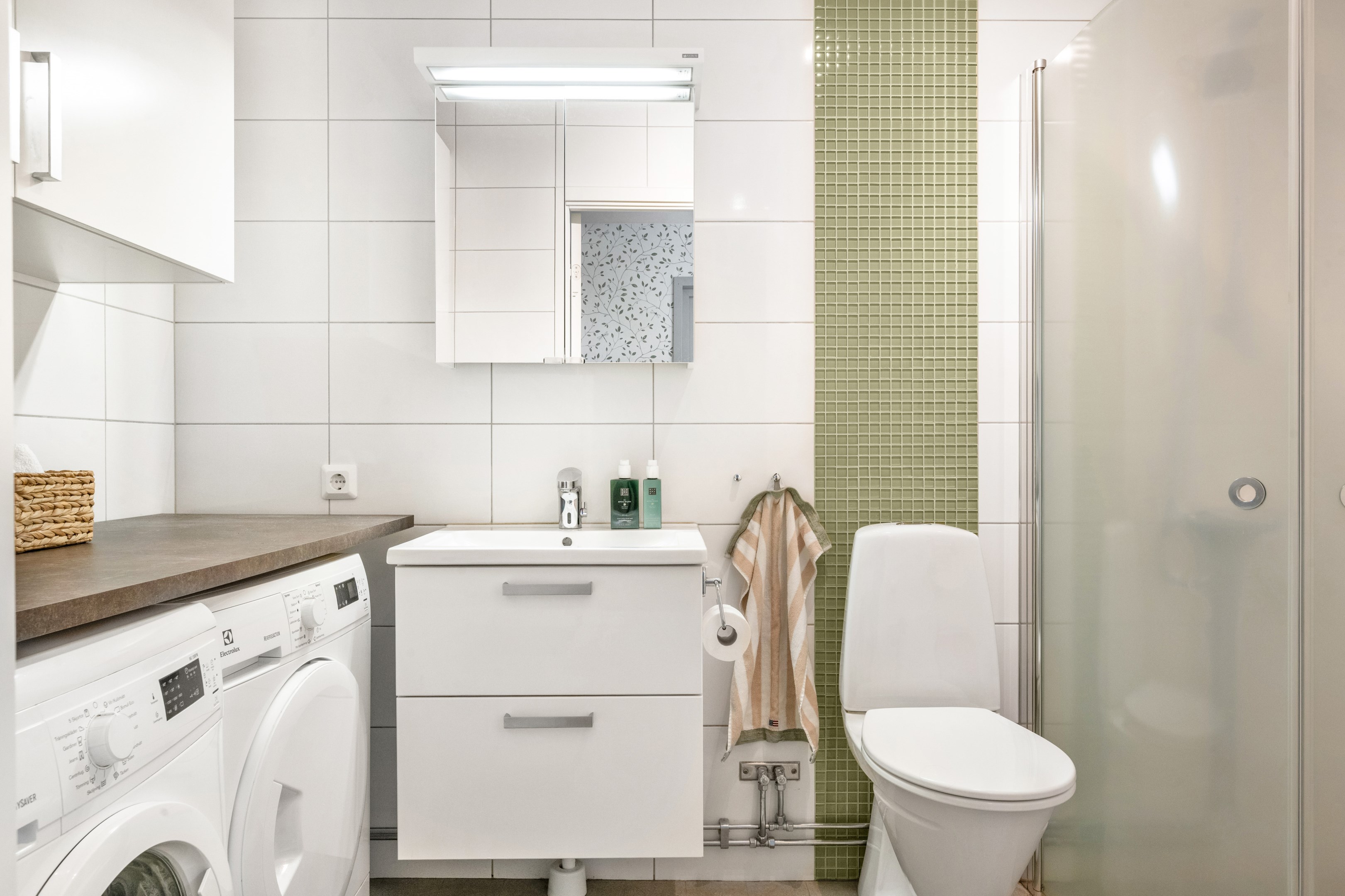 Bostadsbild från Solskensgatan 11, Till salu i Gränby, Uppsala