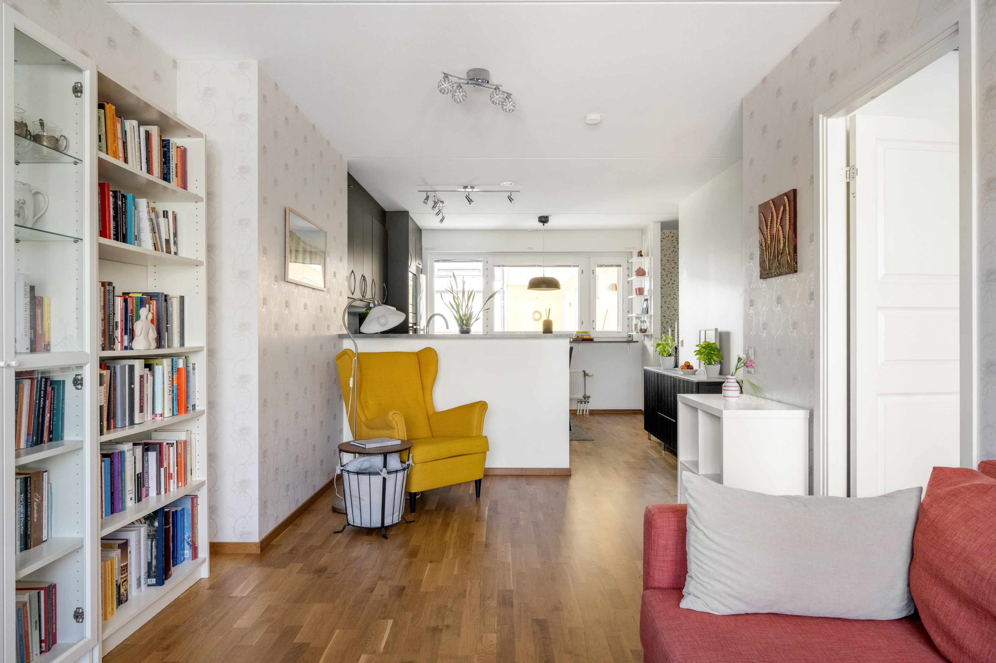 Bostadsbild från Solskensgatan 11, Till salu i Gränby, Uppsala