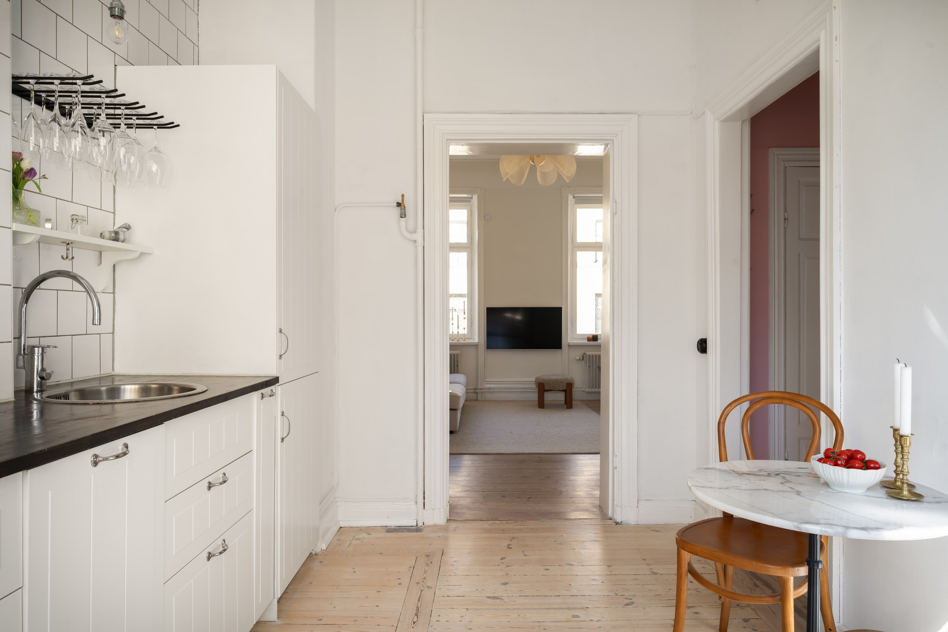 Bostadsbild från Roslagsgatan 41, 3tr, Till salu i Vasastan - Sibirien, Stockholm