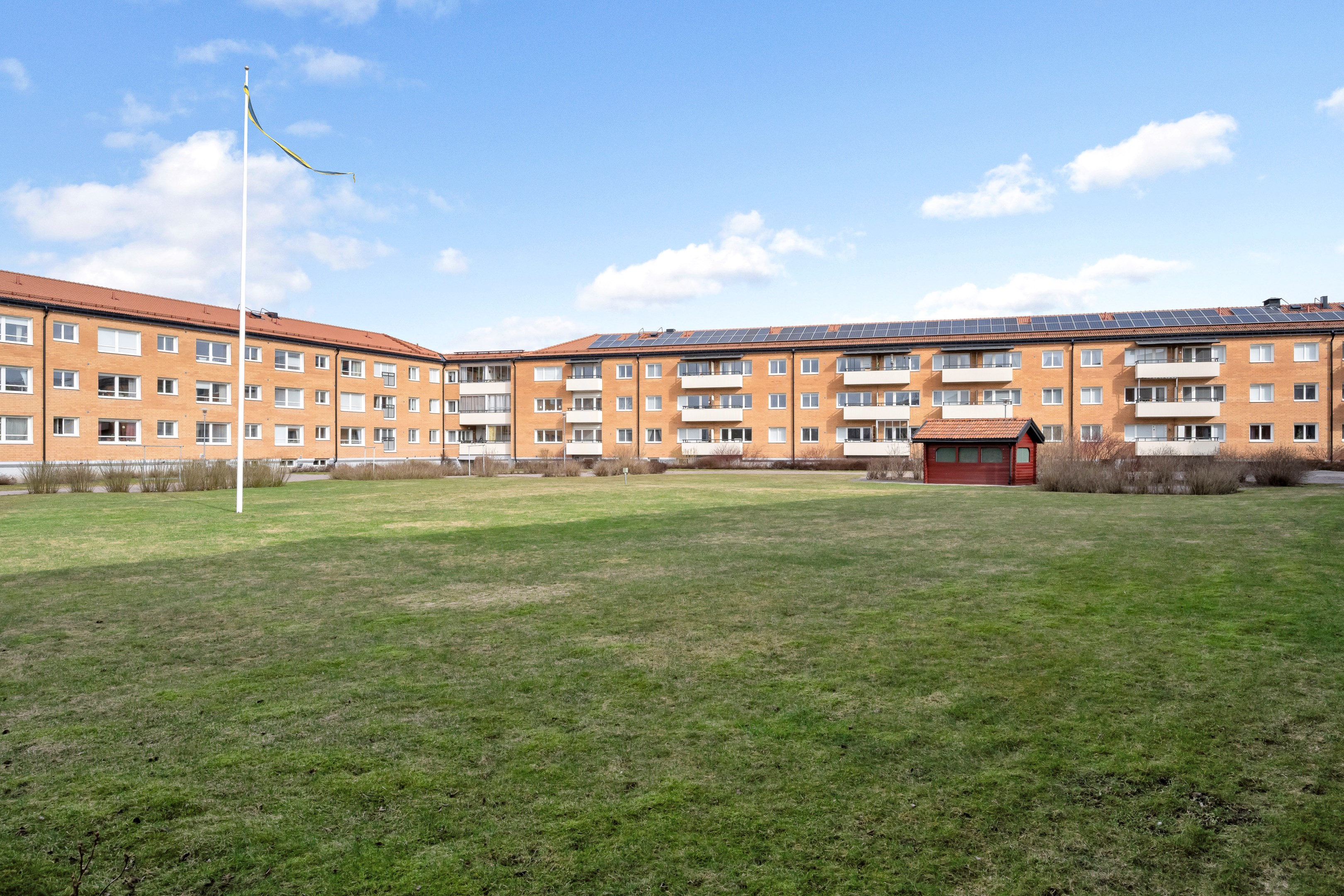 Bostadsbild från Kastanjegatan 7, Till salu i Salabacke, Uppsala