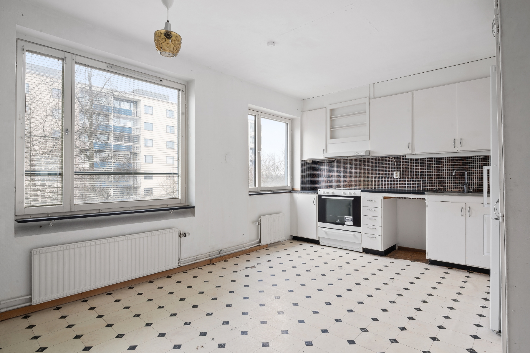 Bostadsbild från Äspholmsvägen 37, Såld i Skärholmen - Bredäng, Stockholm