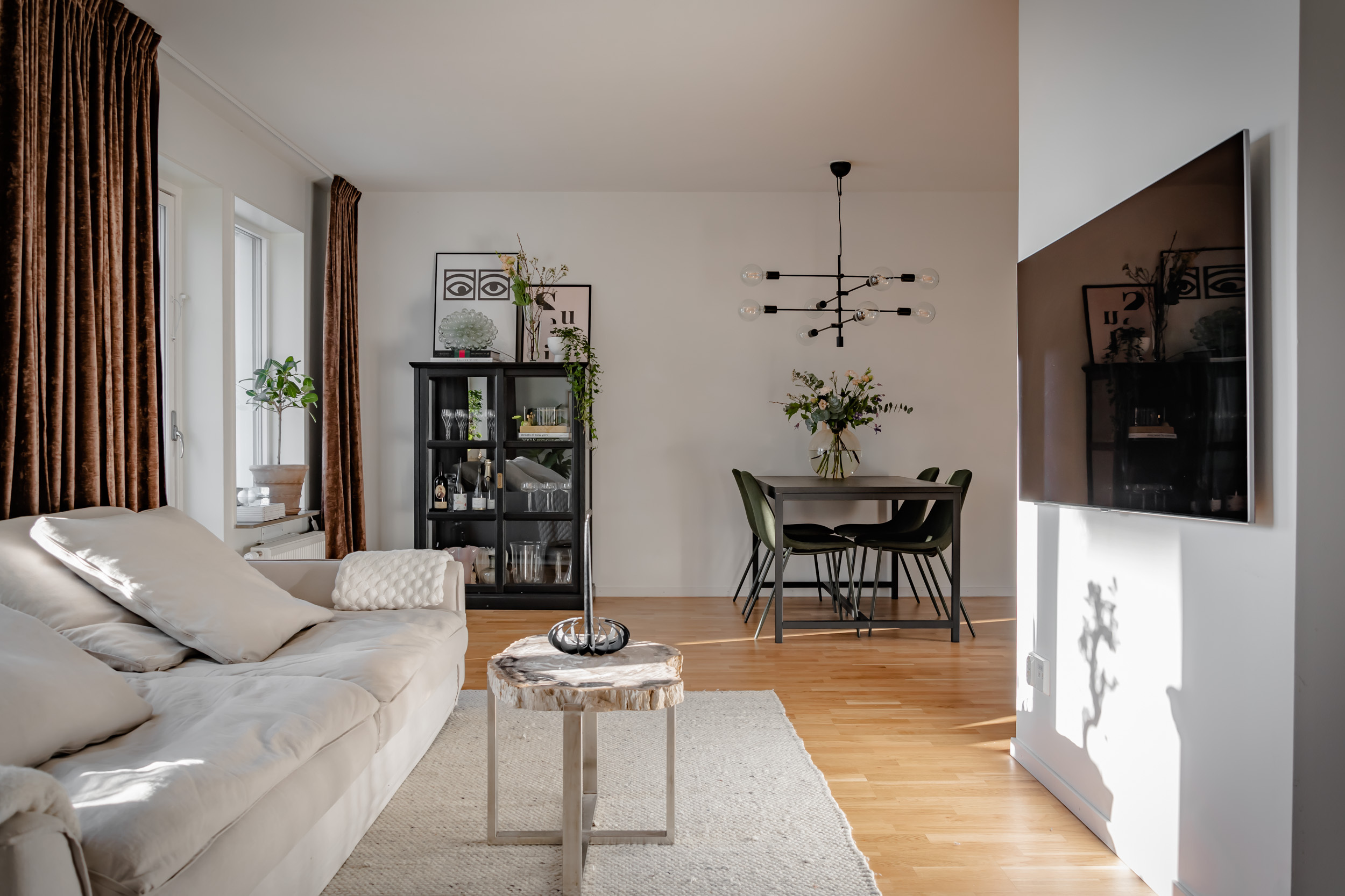 Bostadsbild från Havsfrugatan 1, Till salu i Öster Mälarstrand, Västerås