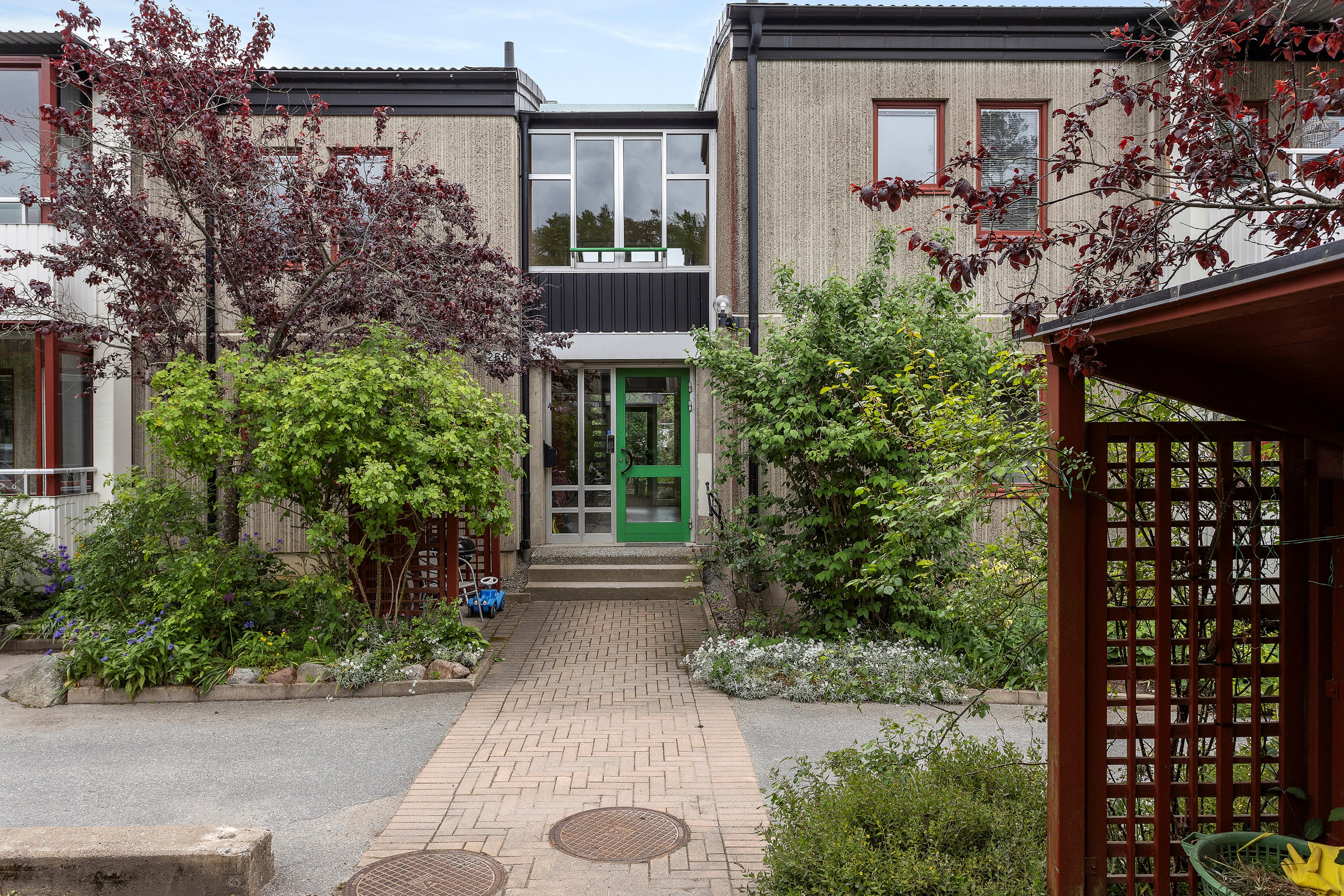 Bostadsbild från Ormingeringen 26B, Kommande i Västra Orminge, Nacka