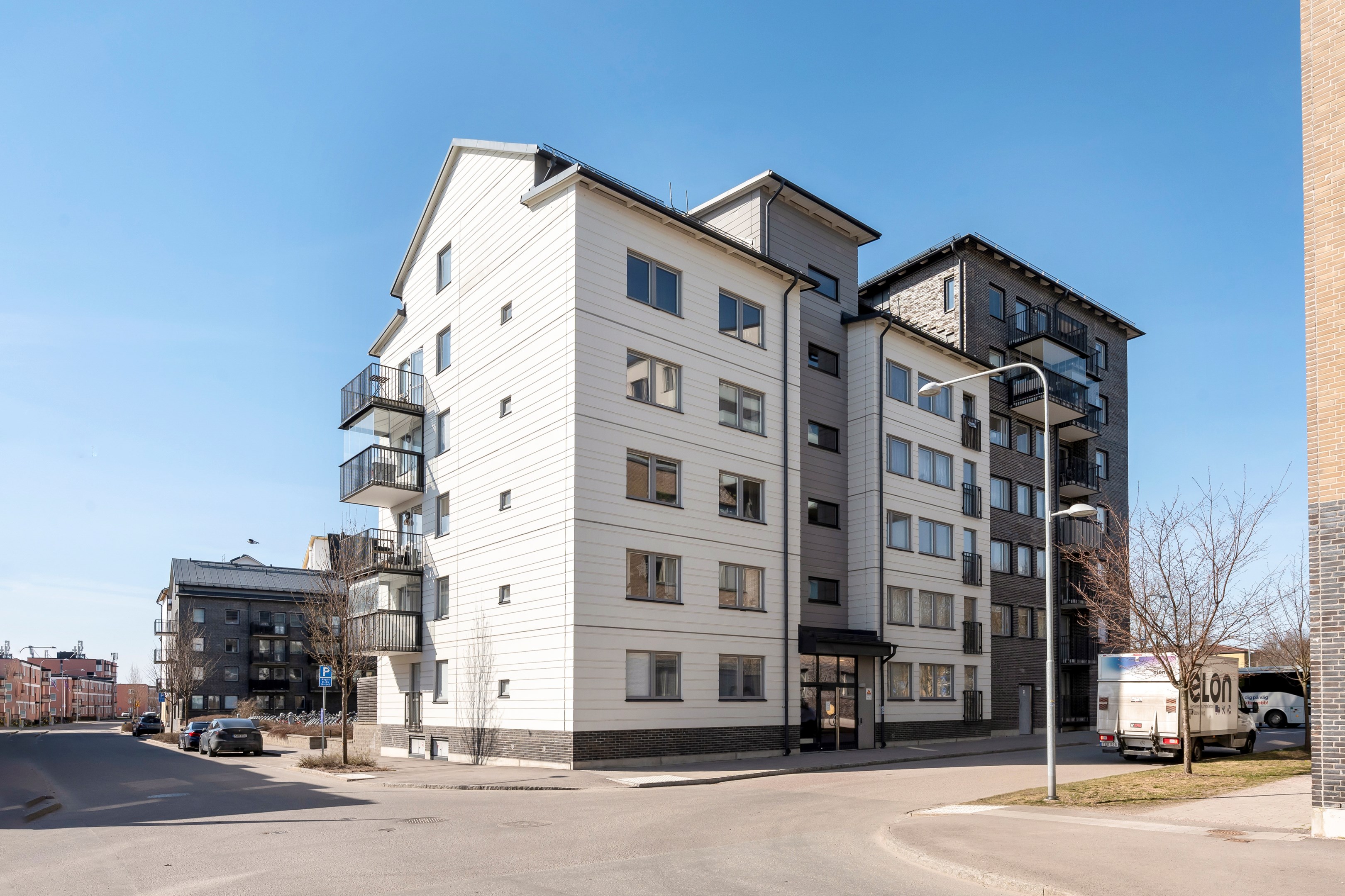 Bostadsbild från Råbyvägen 57H, Till salu i Gränby, Uppsala