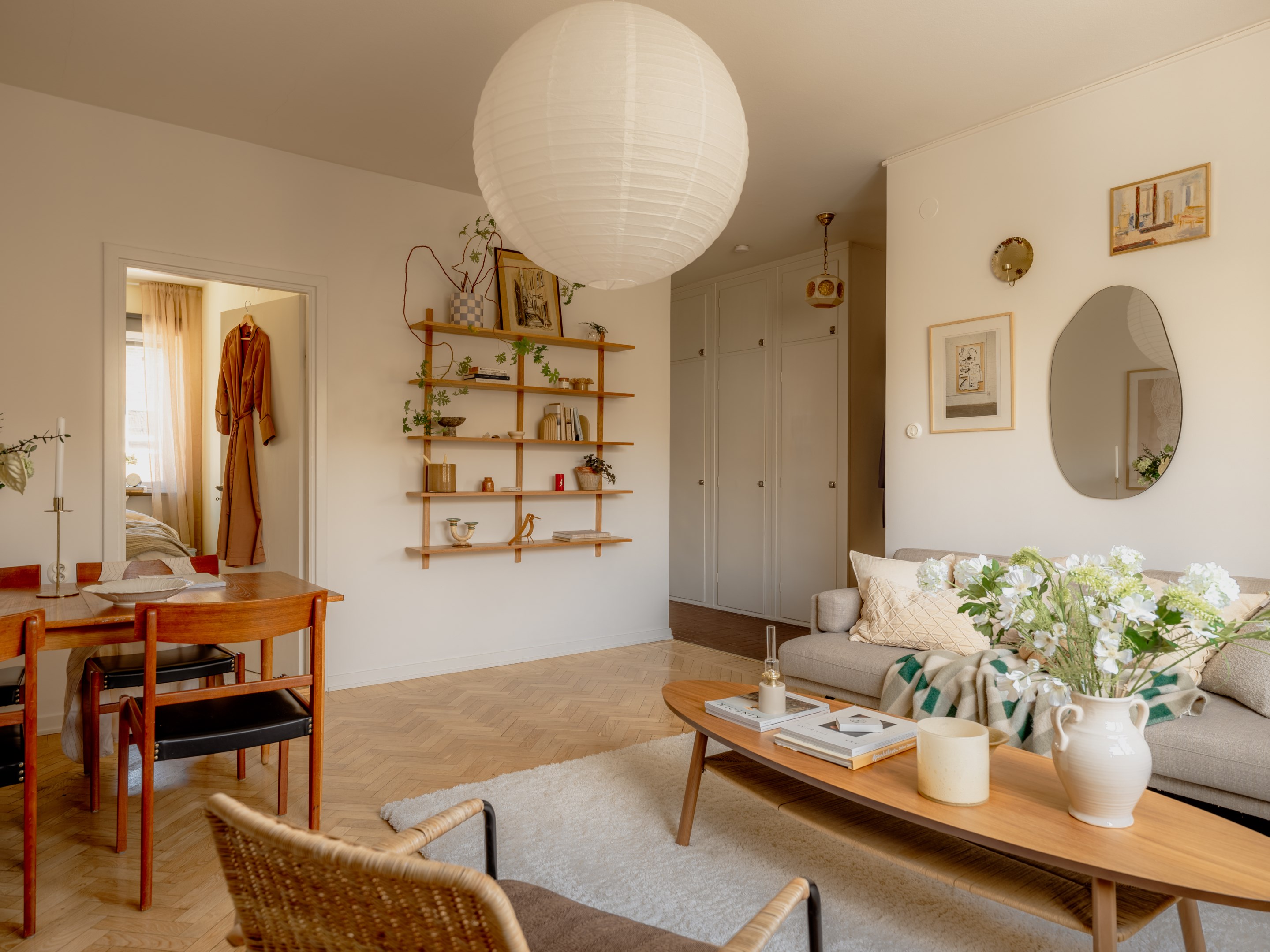 Bostadsbild från Sparbanksvägen 76, Till salu i Hägerstensåsen, Stockholm