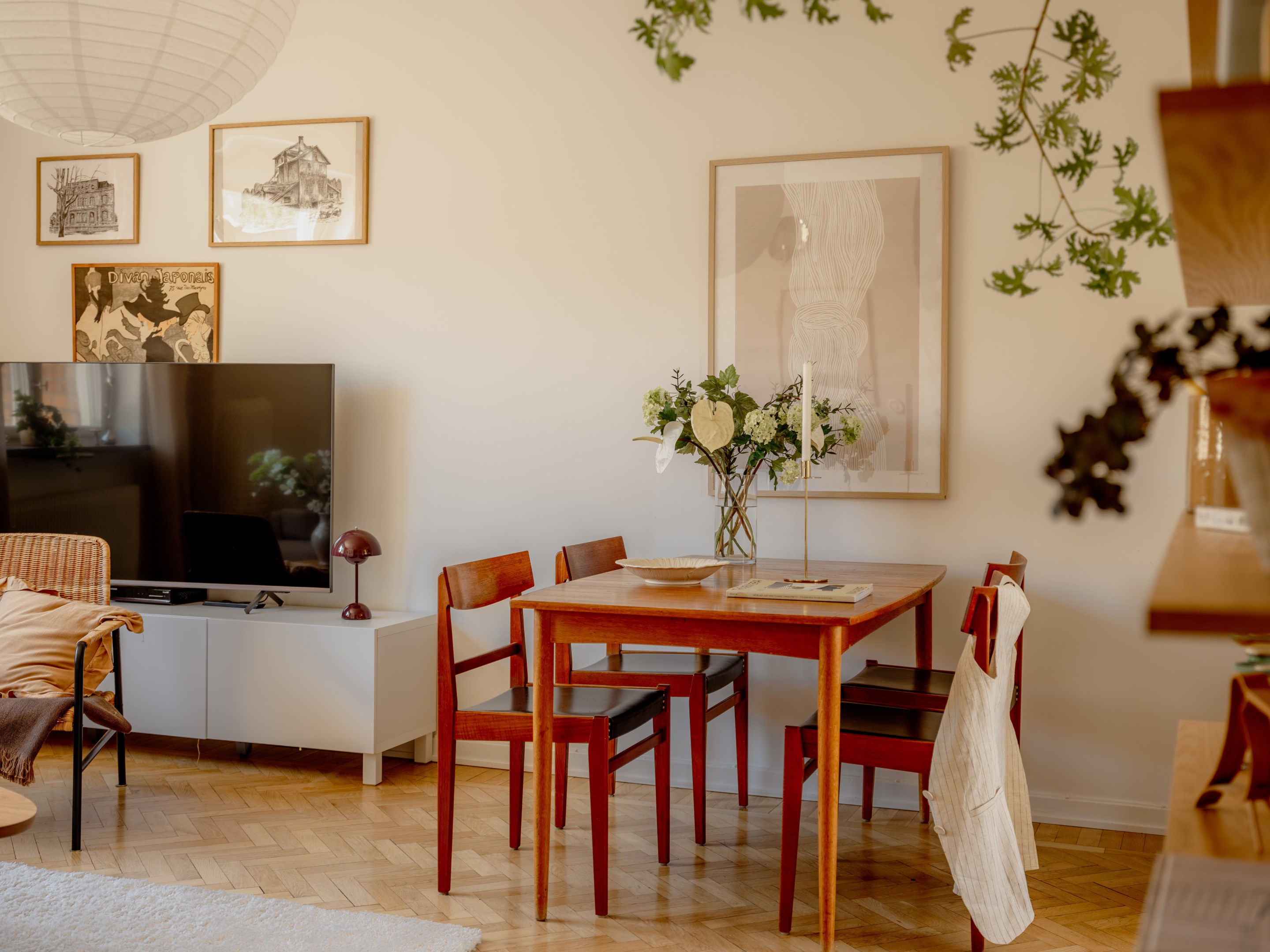 Bostadsbild från Sparbanksvägen 76, Till salu i Hägerstensåsen, Stockholm