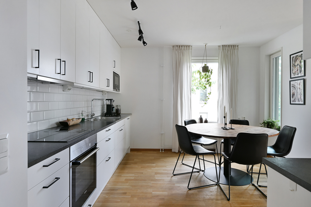Bostadsbild från Sturehillsvägen 10, 3 tr, Till salu i Liljeholmen - Liljeholmskajen, Stockholm