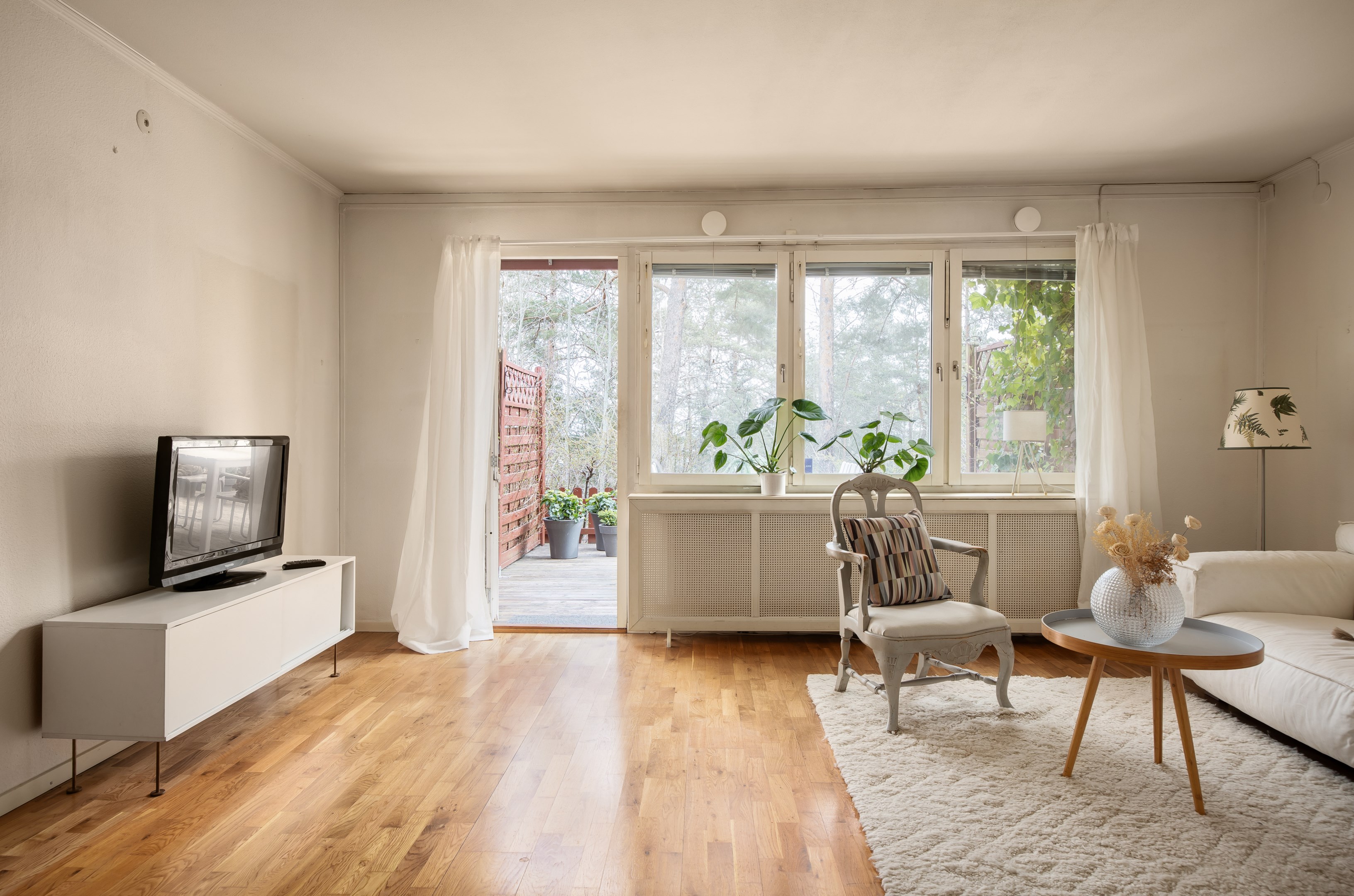 Bostadsbild från Ljuskärrsvägen 108, Till salu i Ljuskärrsberget - Saltsjöbaden, Nacka