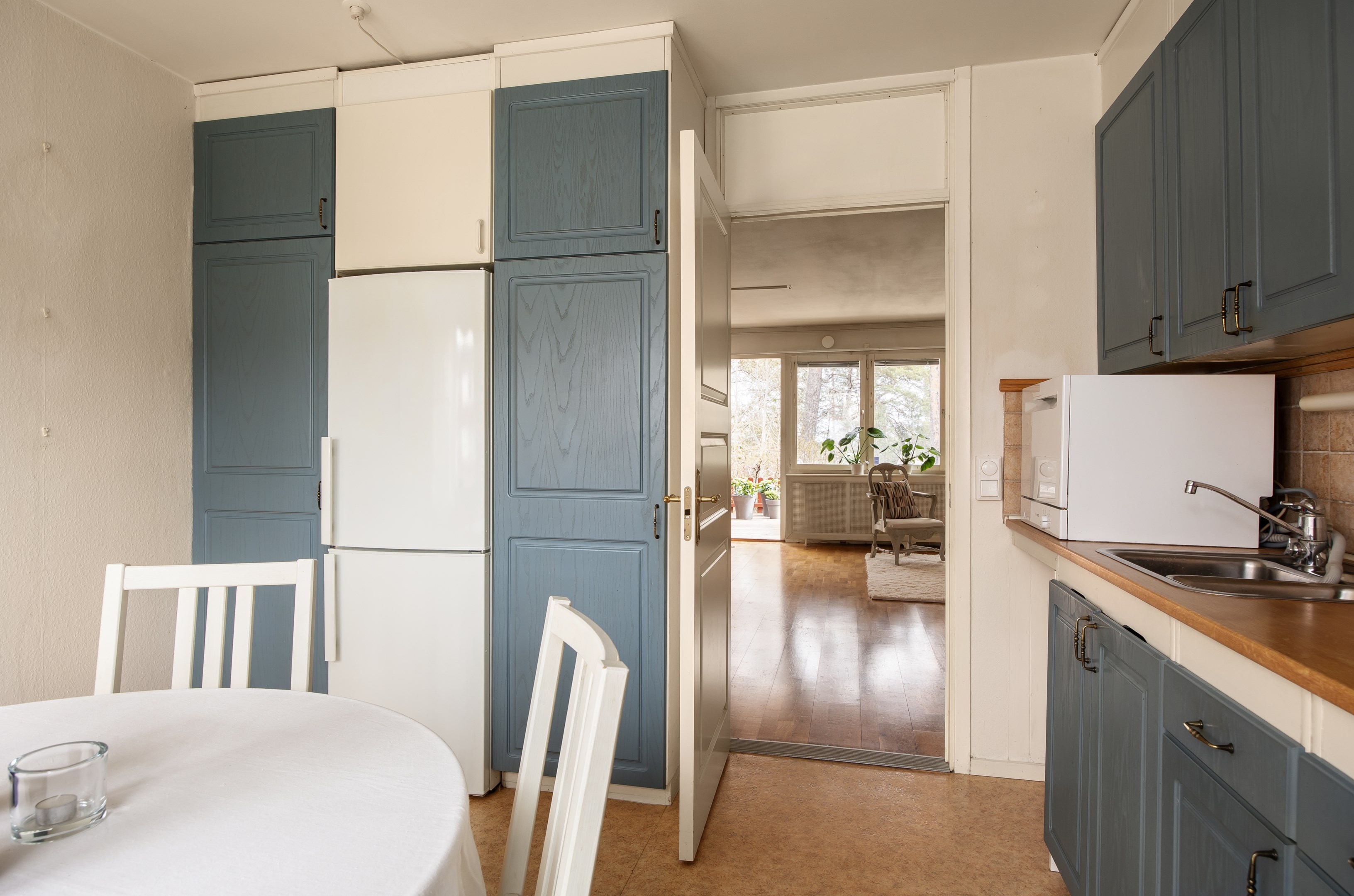 Bostadsbild från Ljuskärrsvägen 108, Till salu i Ljuskärrsberget - Saltsjöbaden, Nacka