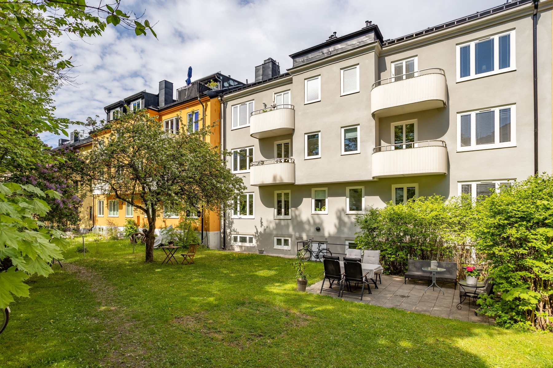 Bostadsbild från Råsundavägen 61, Kommande i Råsunda, Solna