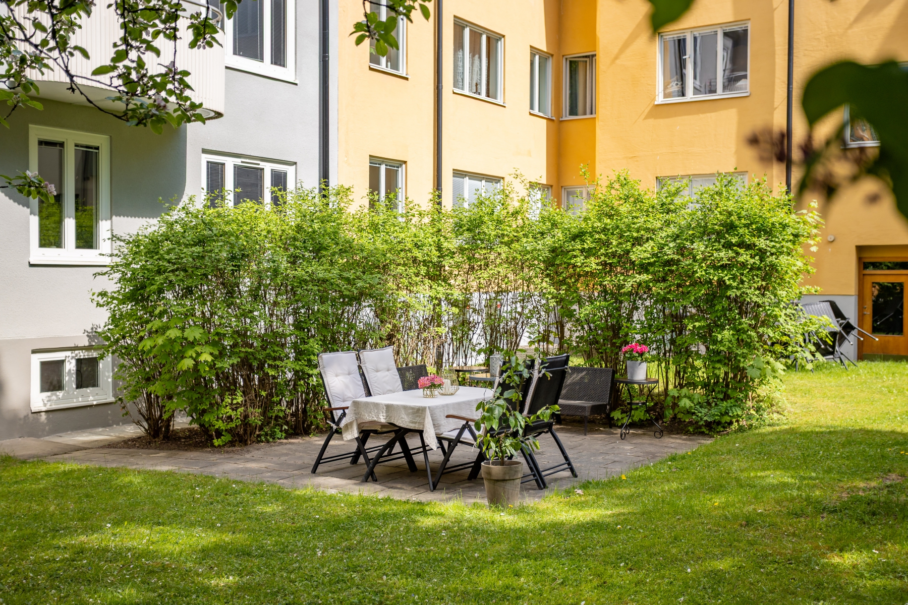Bostadsbild från Råsundavägen 61, Kommande i Råsunda, Solna