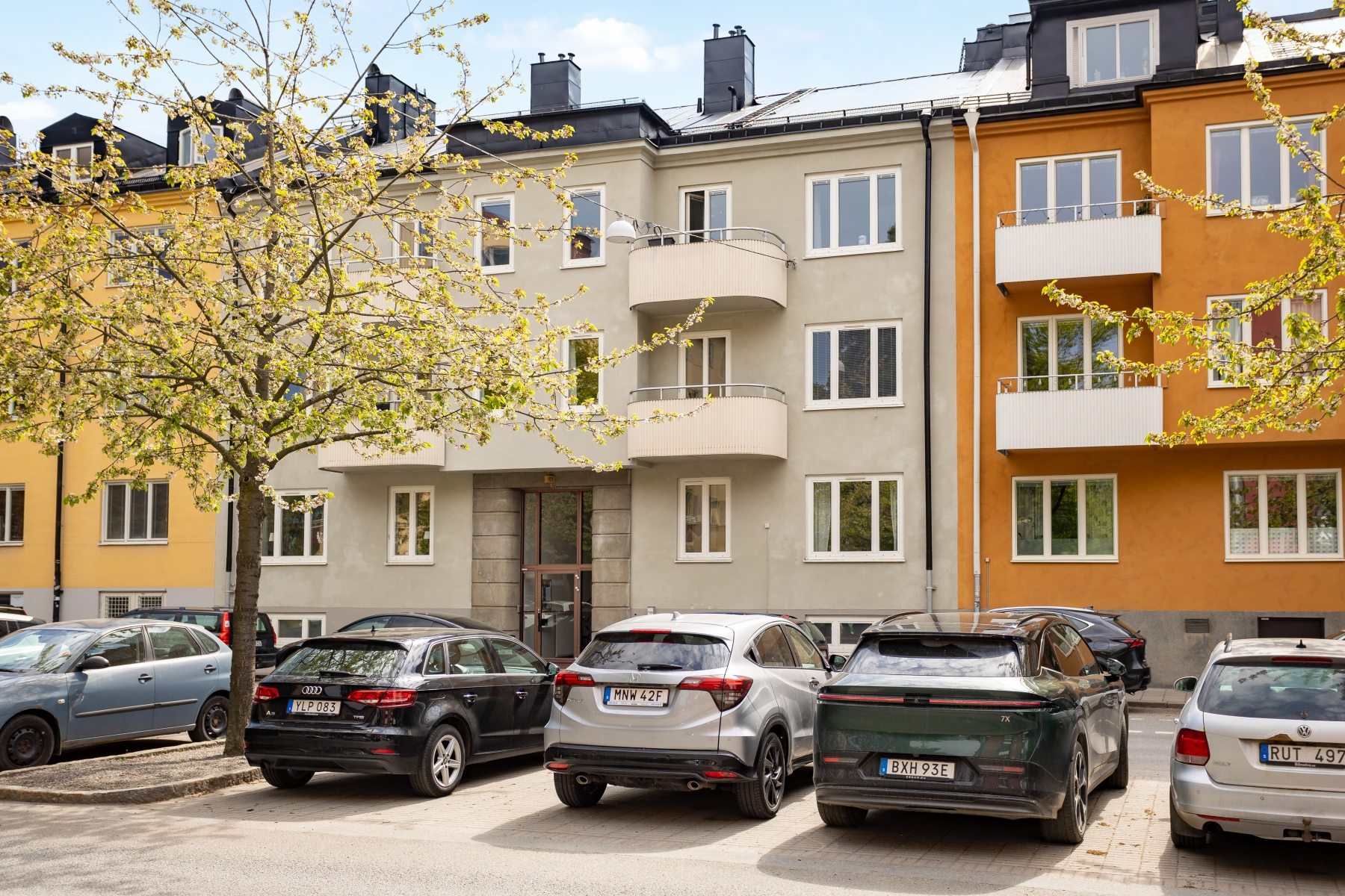 Bostadsbild från Råsundavägen 61, Kommande i Råsunda, Solna