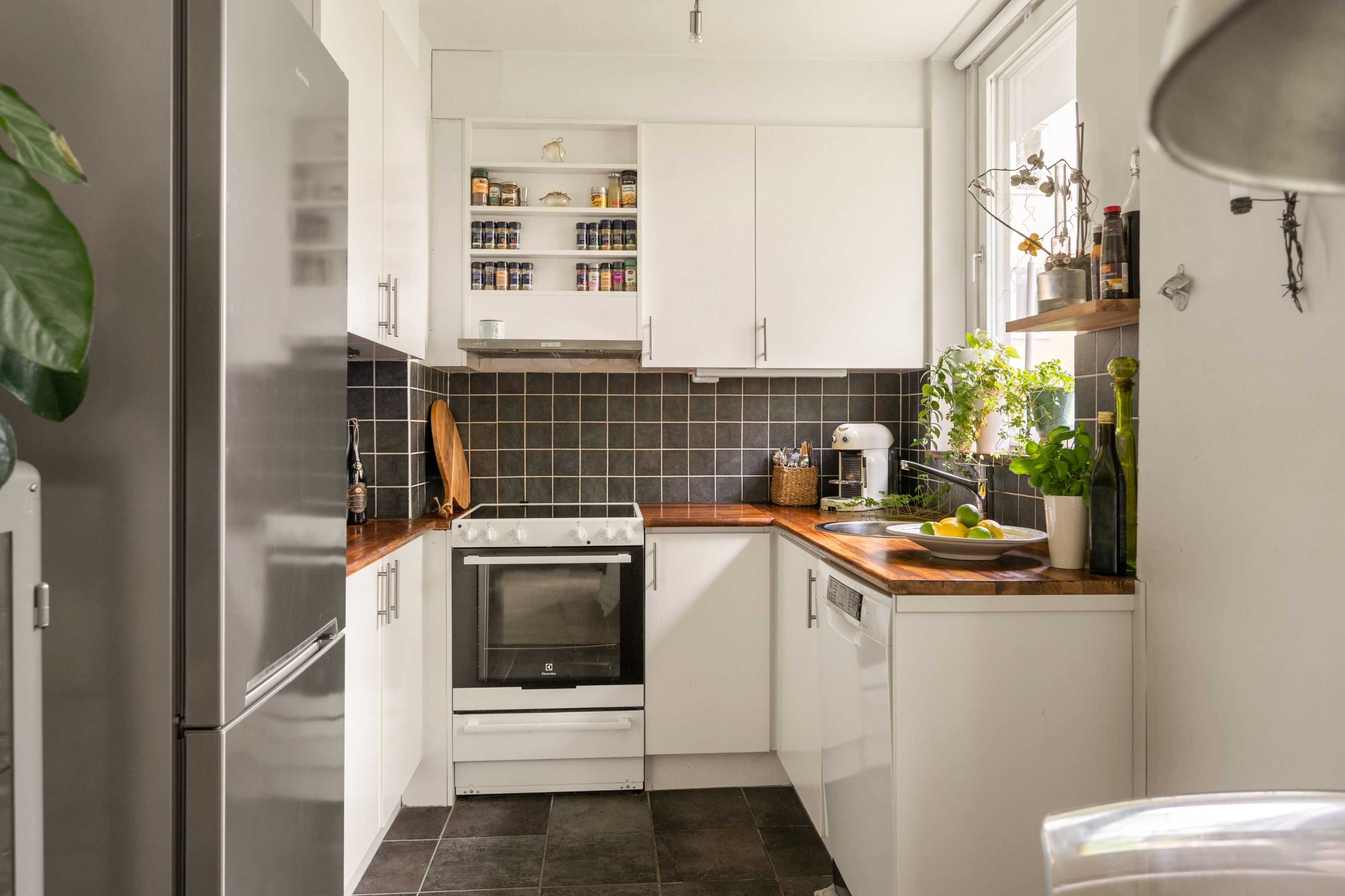 Bostadsbild från Råsundavägen 61, Kommande i Råsunda, Solna