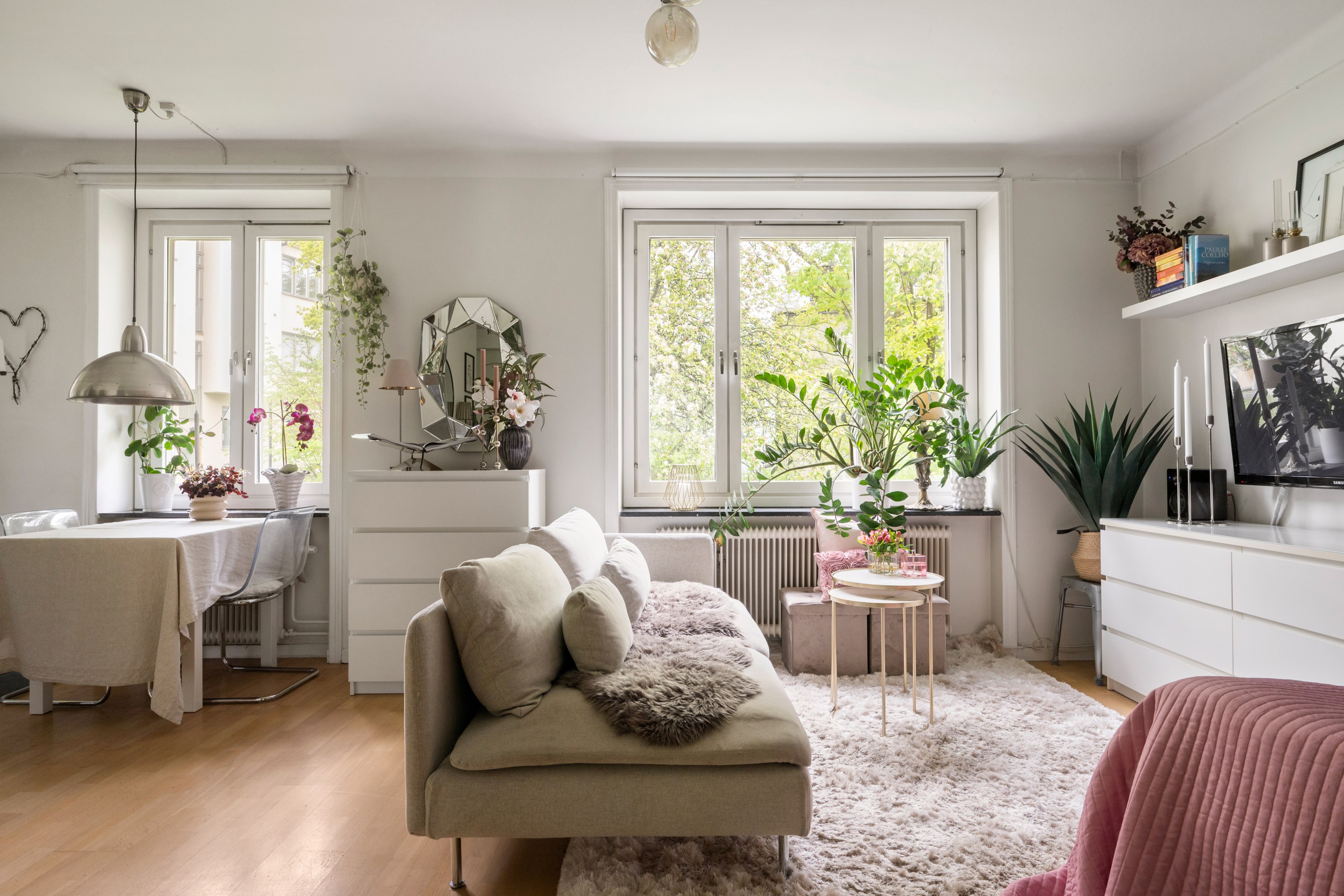 Bostadsbild från Råsundavägen 61, Kommande i Råsunda, Solna