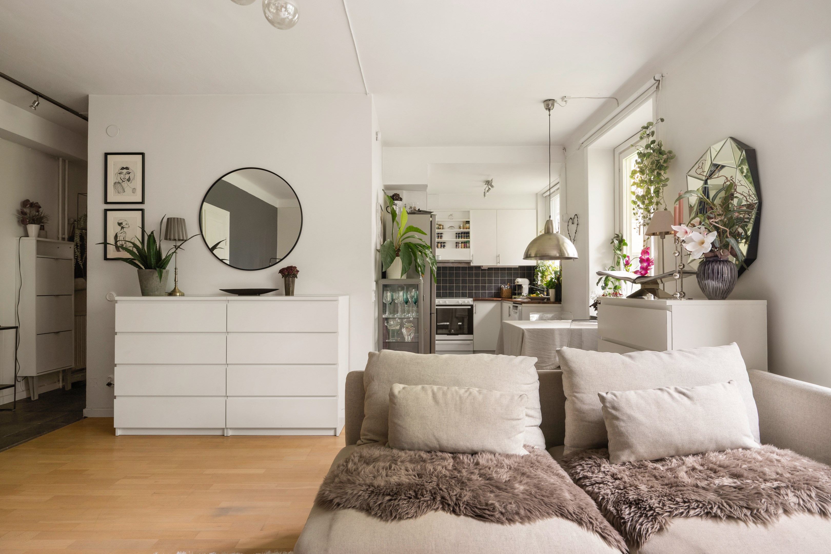 Bostadsbild från Råsundavägen 61, Kommande i Råsunda, Solna