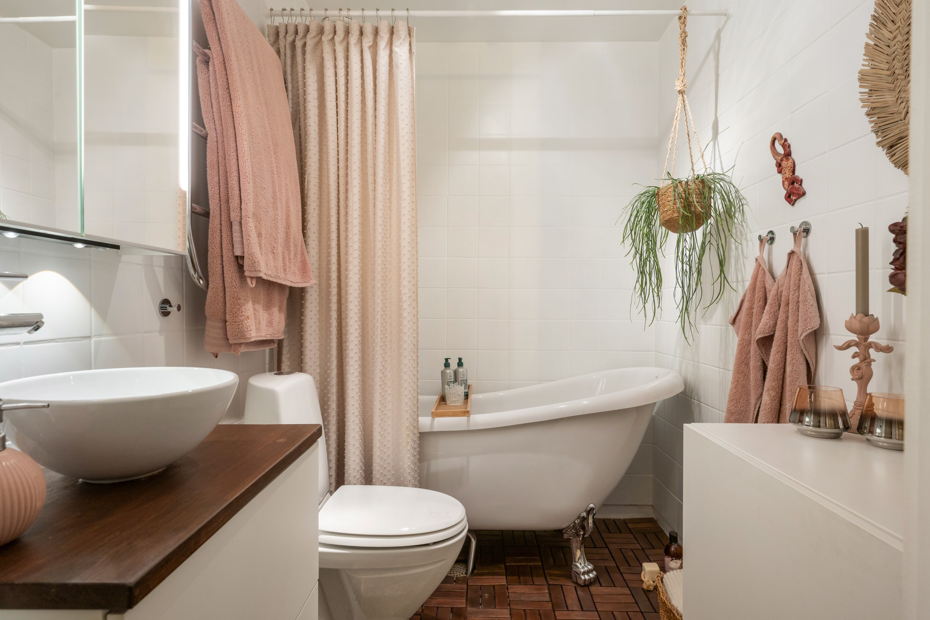 Bostadsbild från Råsundavägen 61, Kommande i Råsunda, Solna