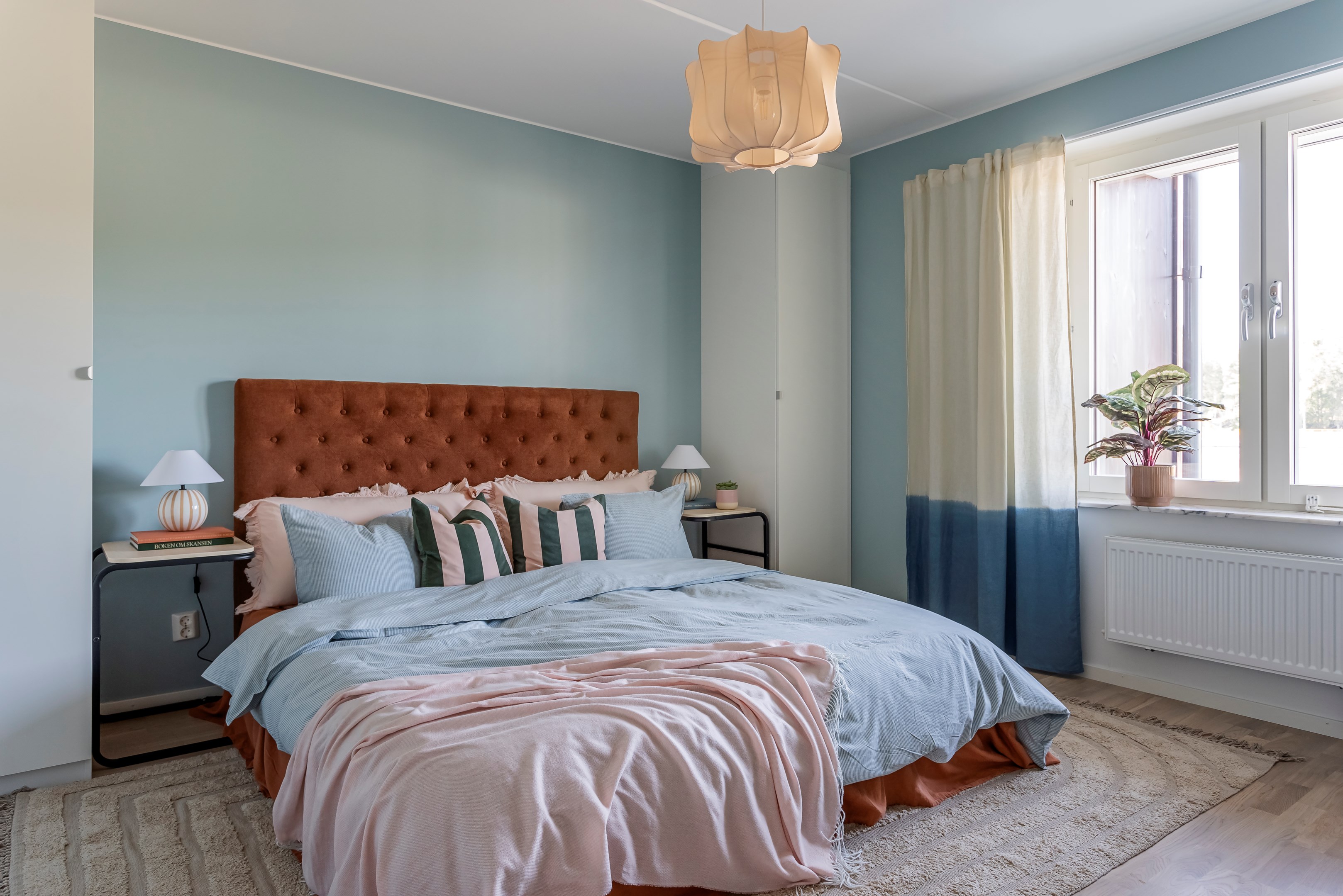 Bostadsbild från Väsjöpromenaden 15, Till salu i Väsjön, Sollentuna