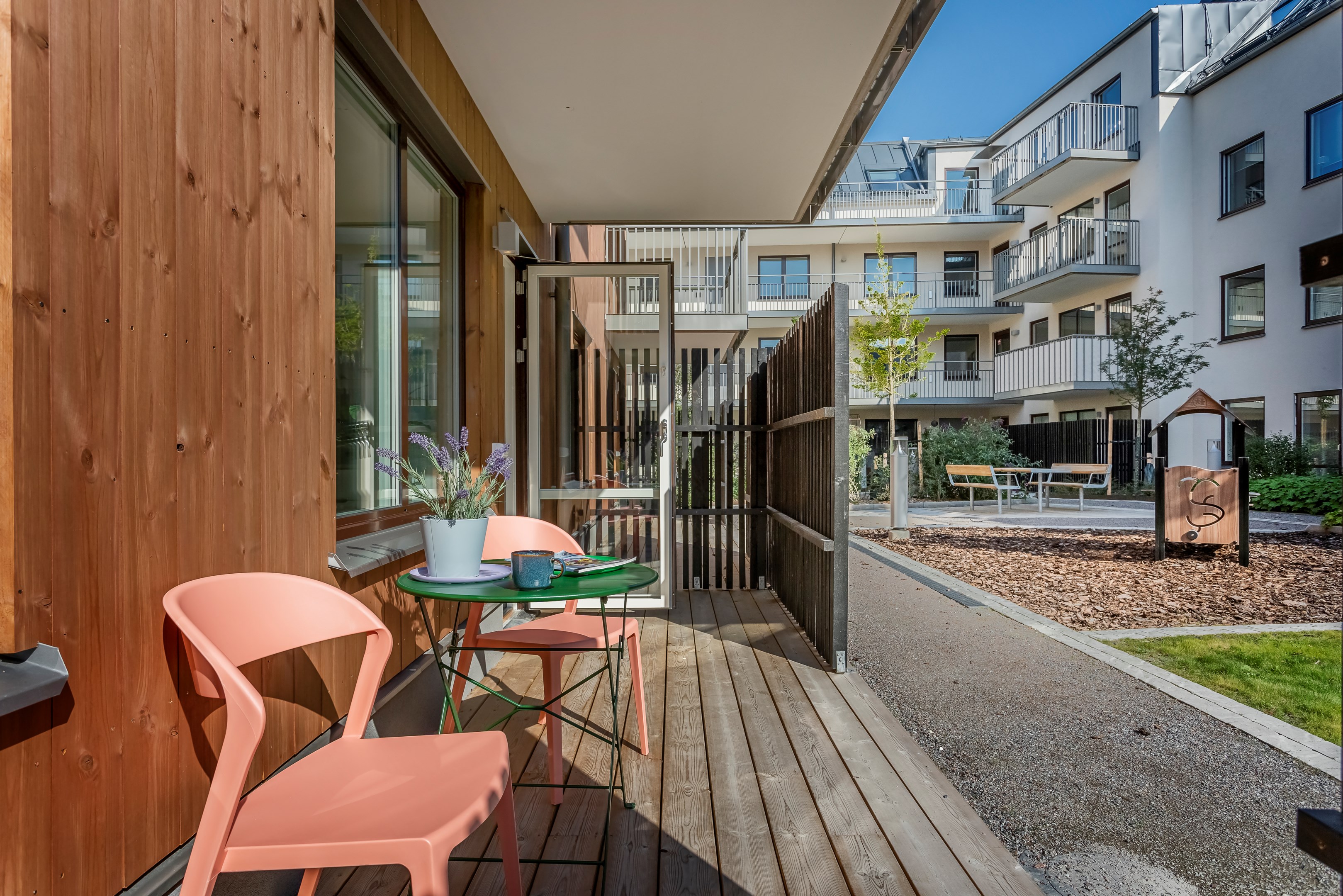 Bostadsbild från Väsjöpromenaden 15, Till salu i Väsjön, Sollentuna