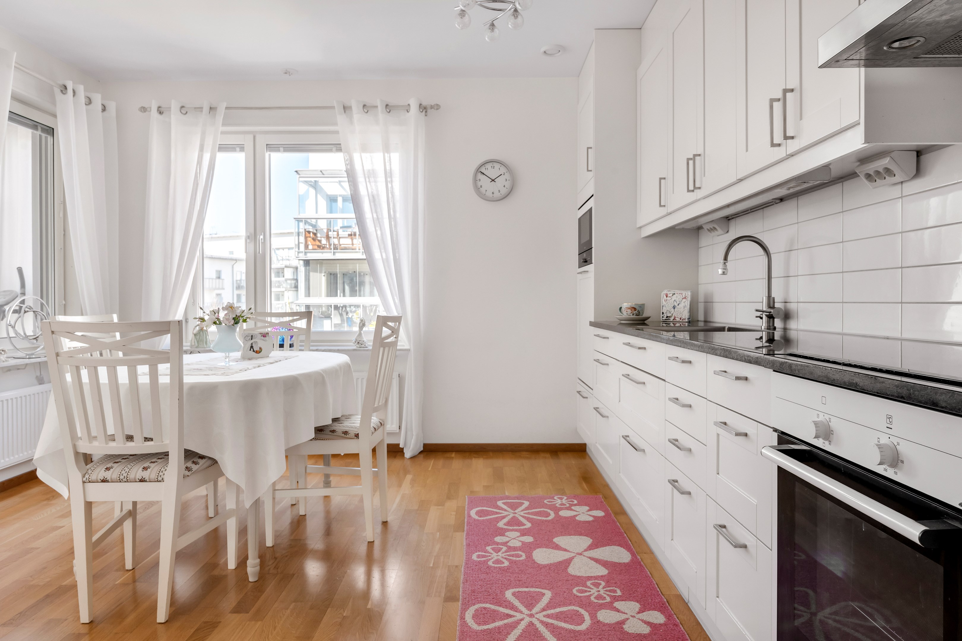 Bostadsbild från Torngatan 42, Till salu i Kapellgärdet, Uppsala