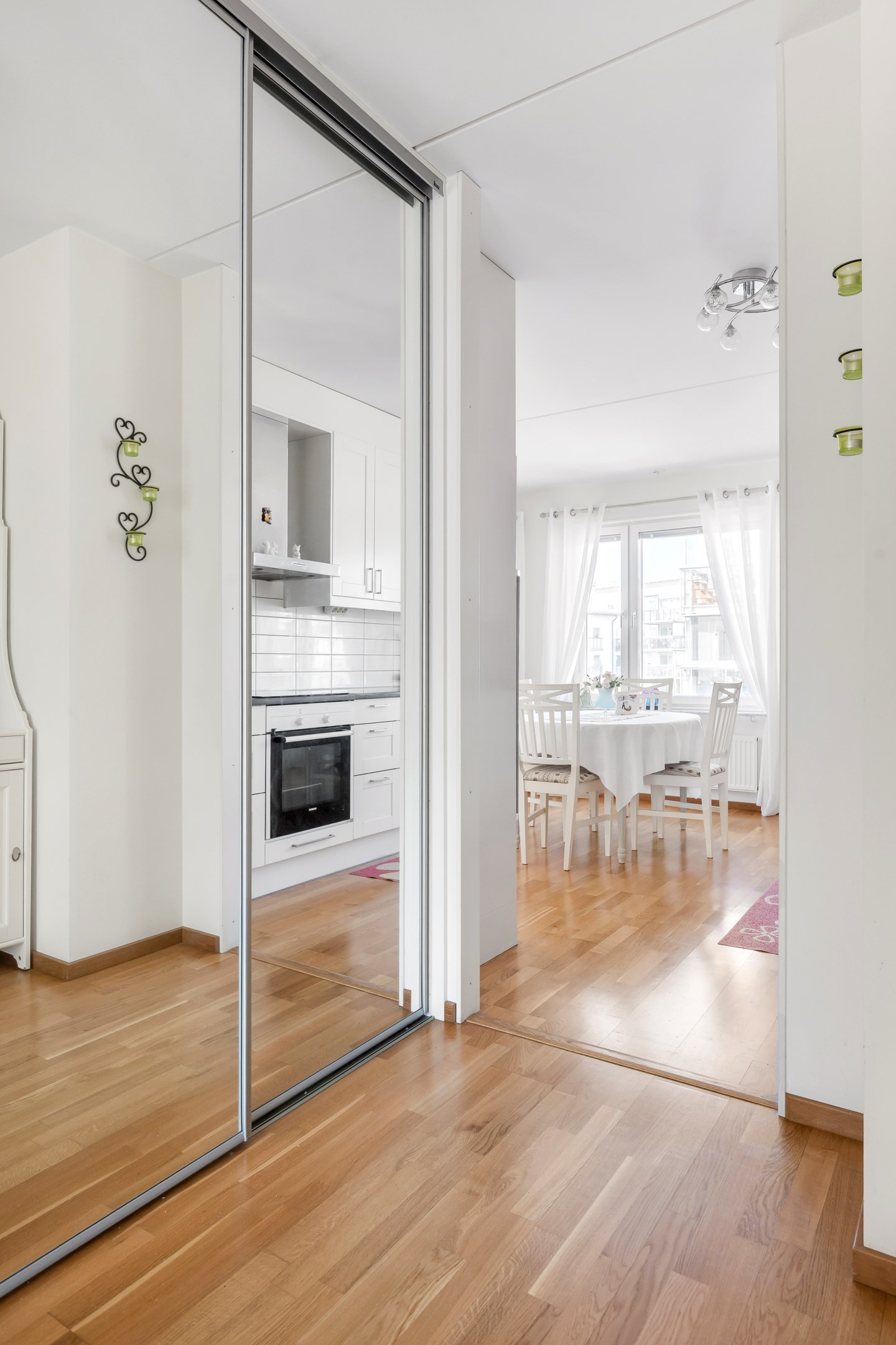 Bostadsbild från Torngatan 42, Till salu i Kapellgärdet, Uppsala